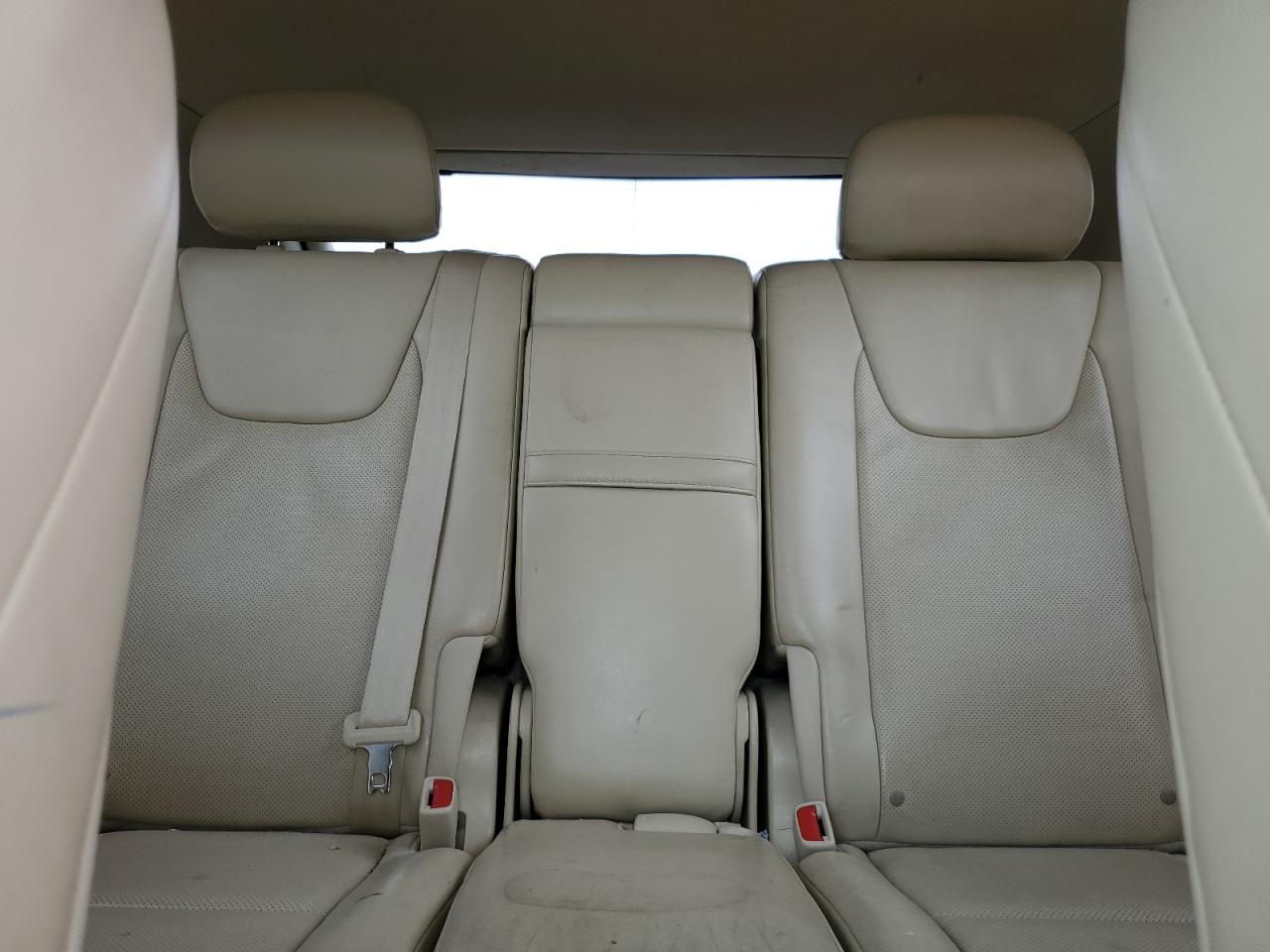 2012 Lexus RX - Image 10