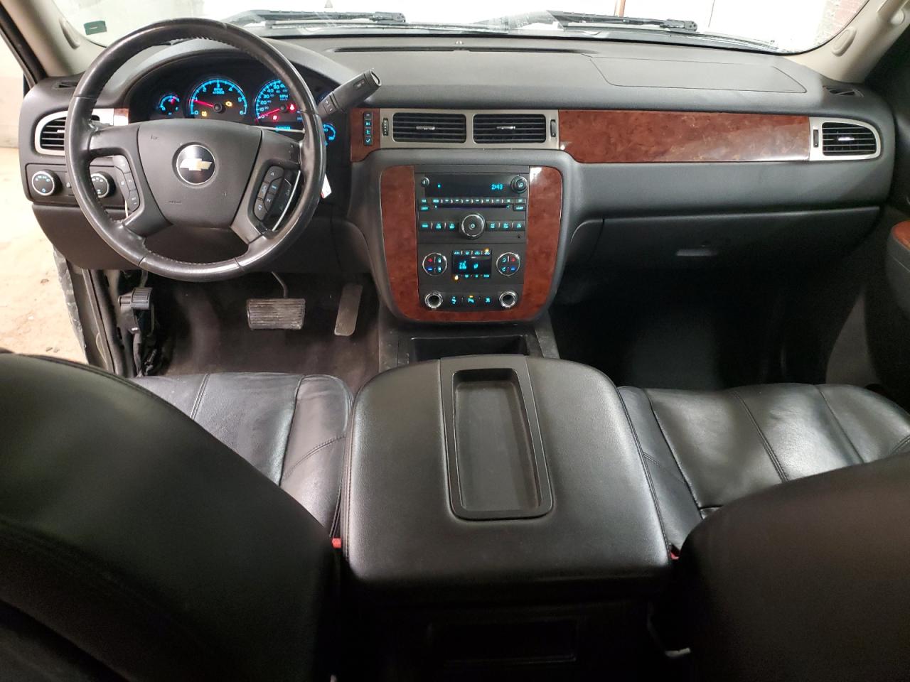 2011 Chevrolet Silverado - Image 8