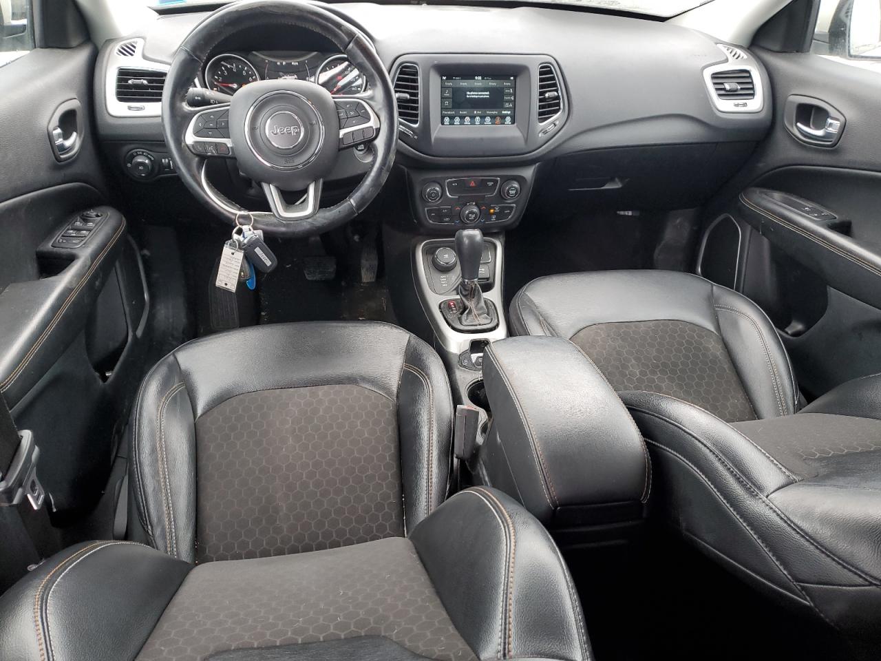 2020 Jeep Compass - Image 8