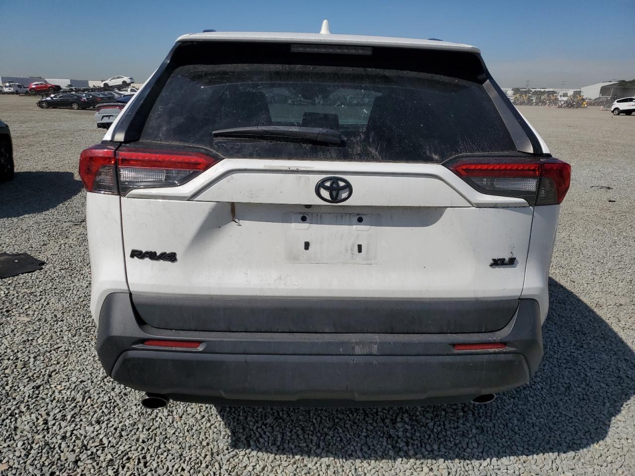2T3W1RFV9LW070403 TOYOTA RAV4 2020