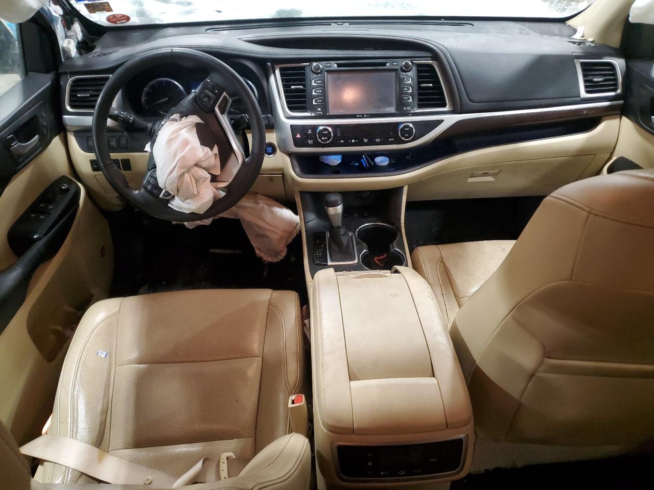 2015 Toyota Highlander - Image 8
