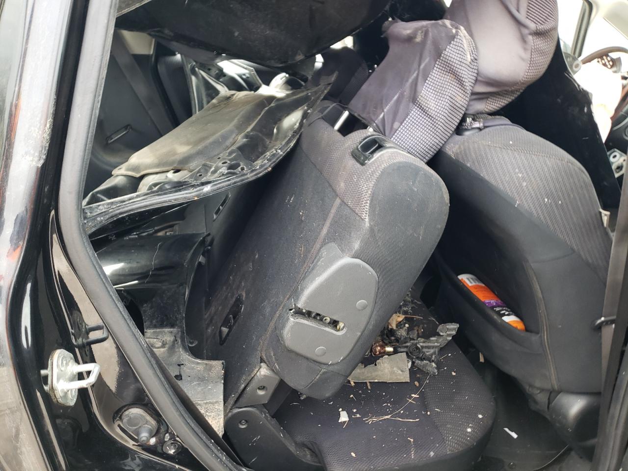 2013 Honda Fit - Image 11