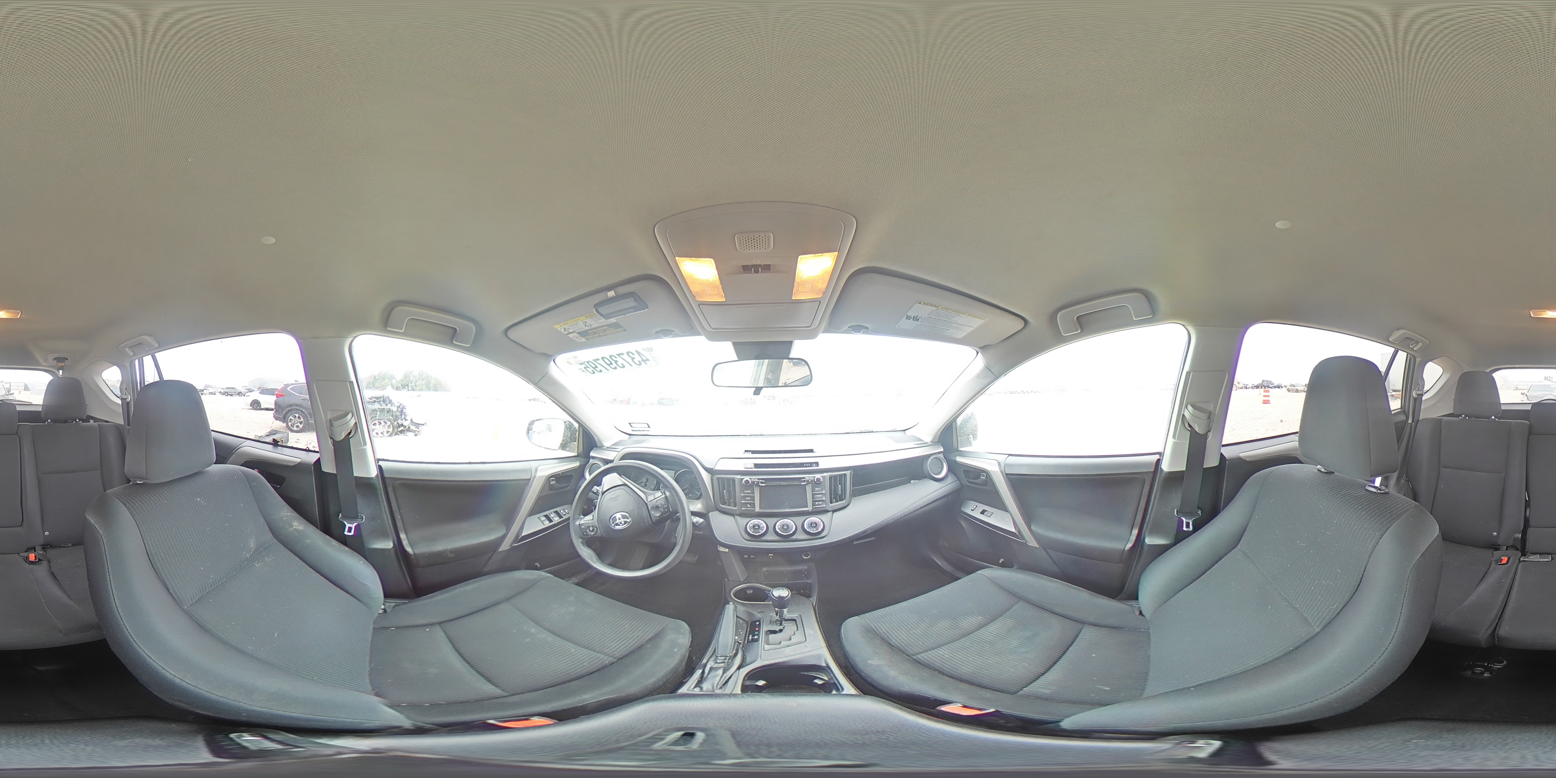 2018 Toyota RAV 4 - Image 14