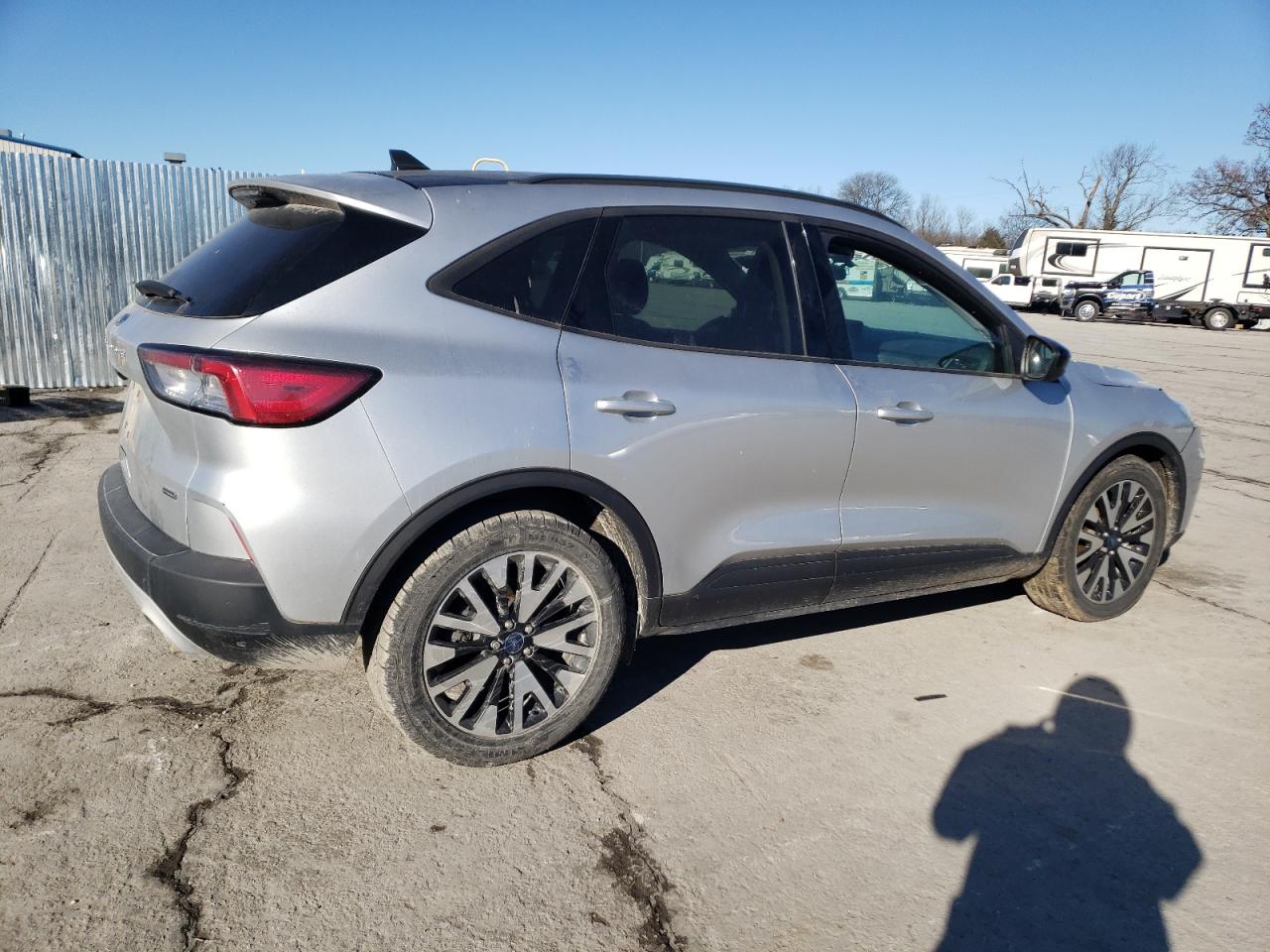 2020 Ford Escape - Image 3