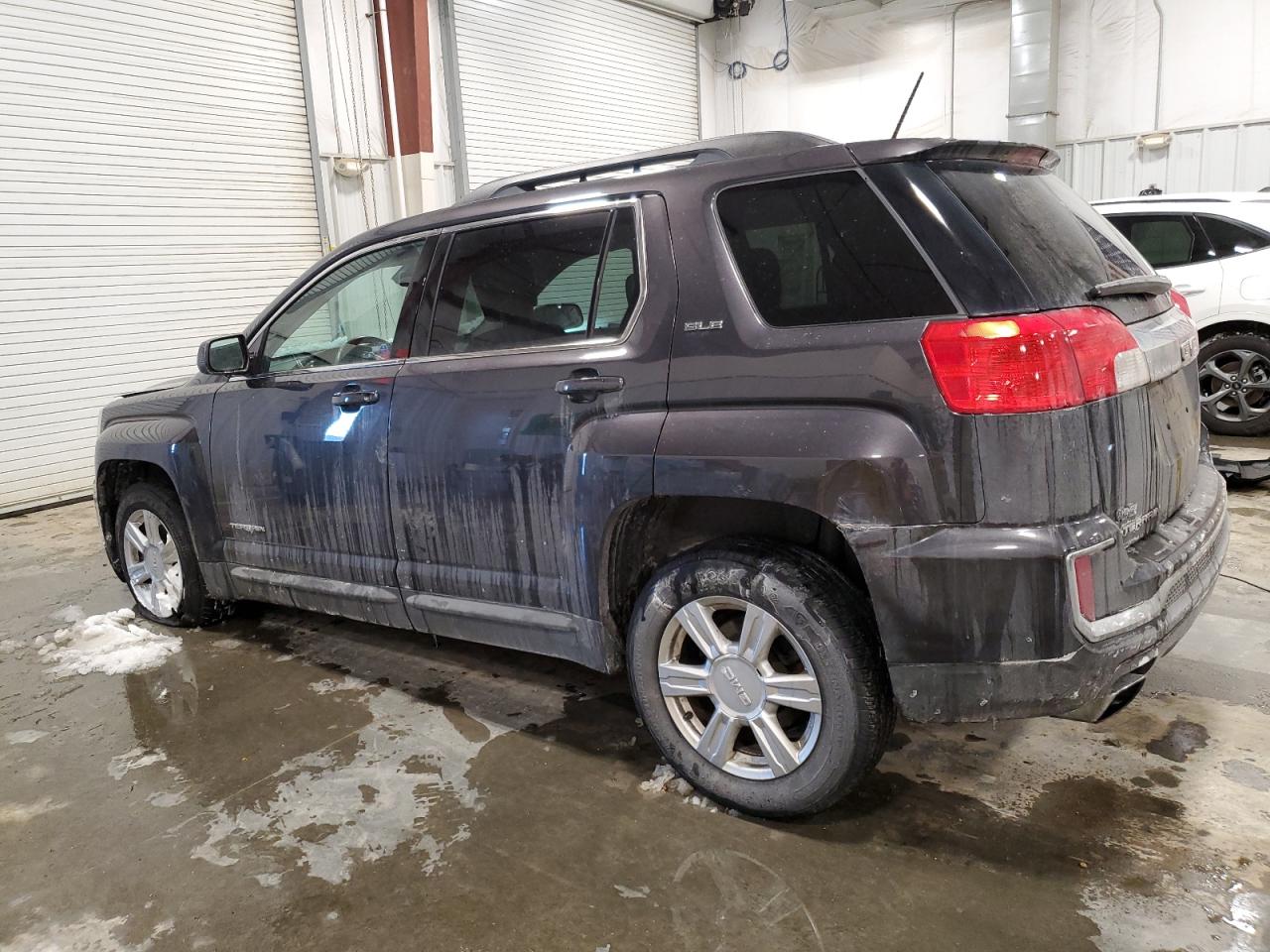 2016 GMC Terrain - Image 2