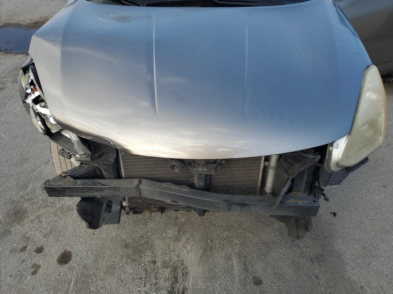 2010 Nissan Rogue - Image 12