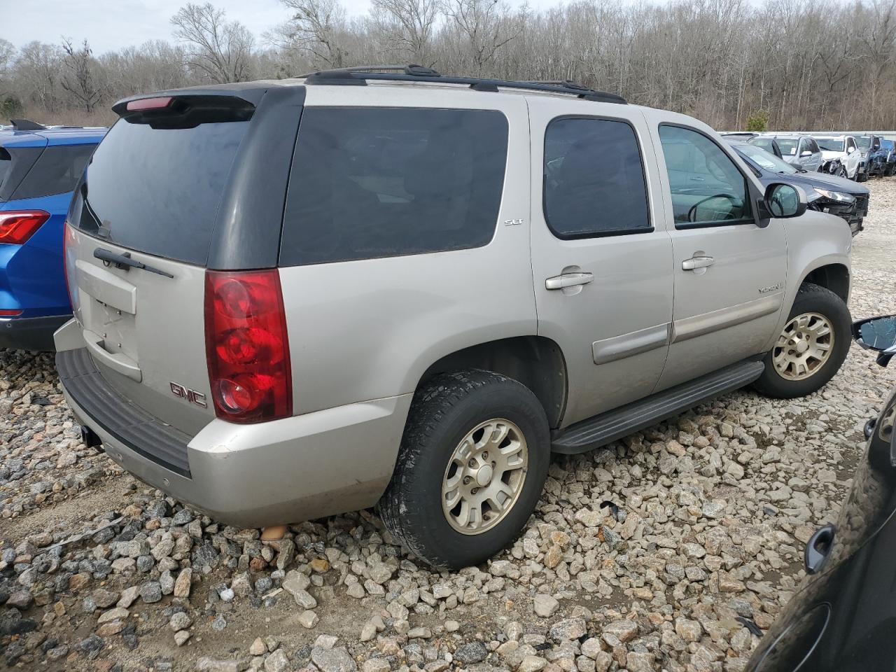 2007 GMC Yukon - Image 3