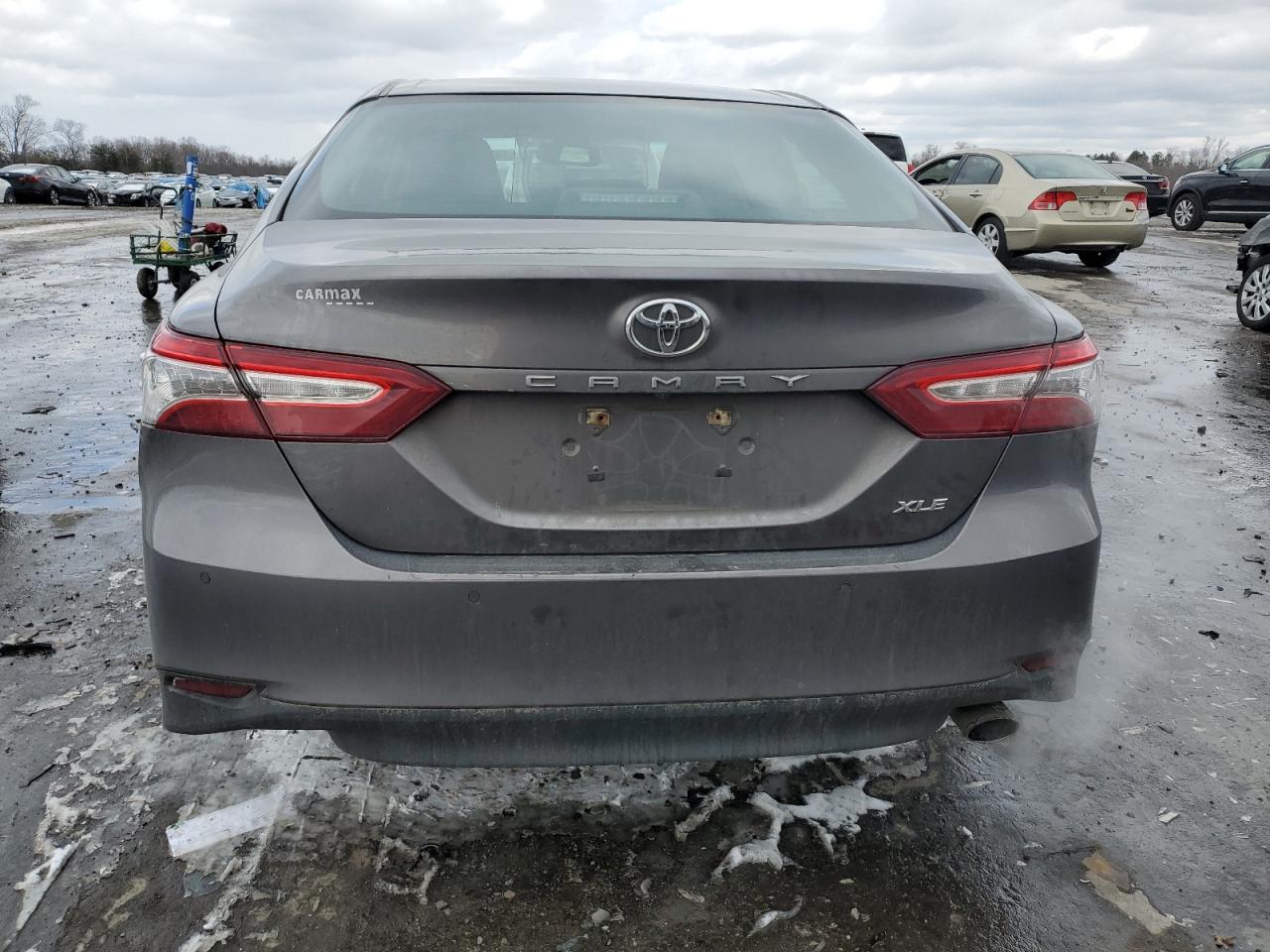 2018 Toyota Camry - Image 6