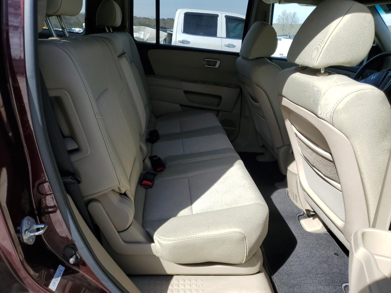 2011 Honda Pilot - Image 11