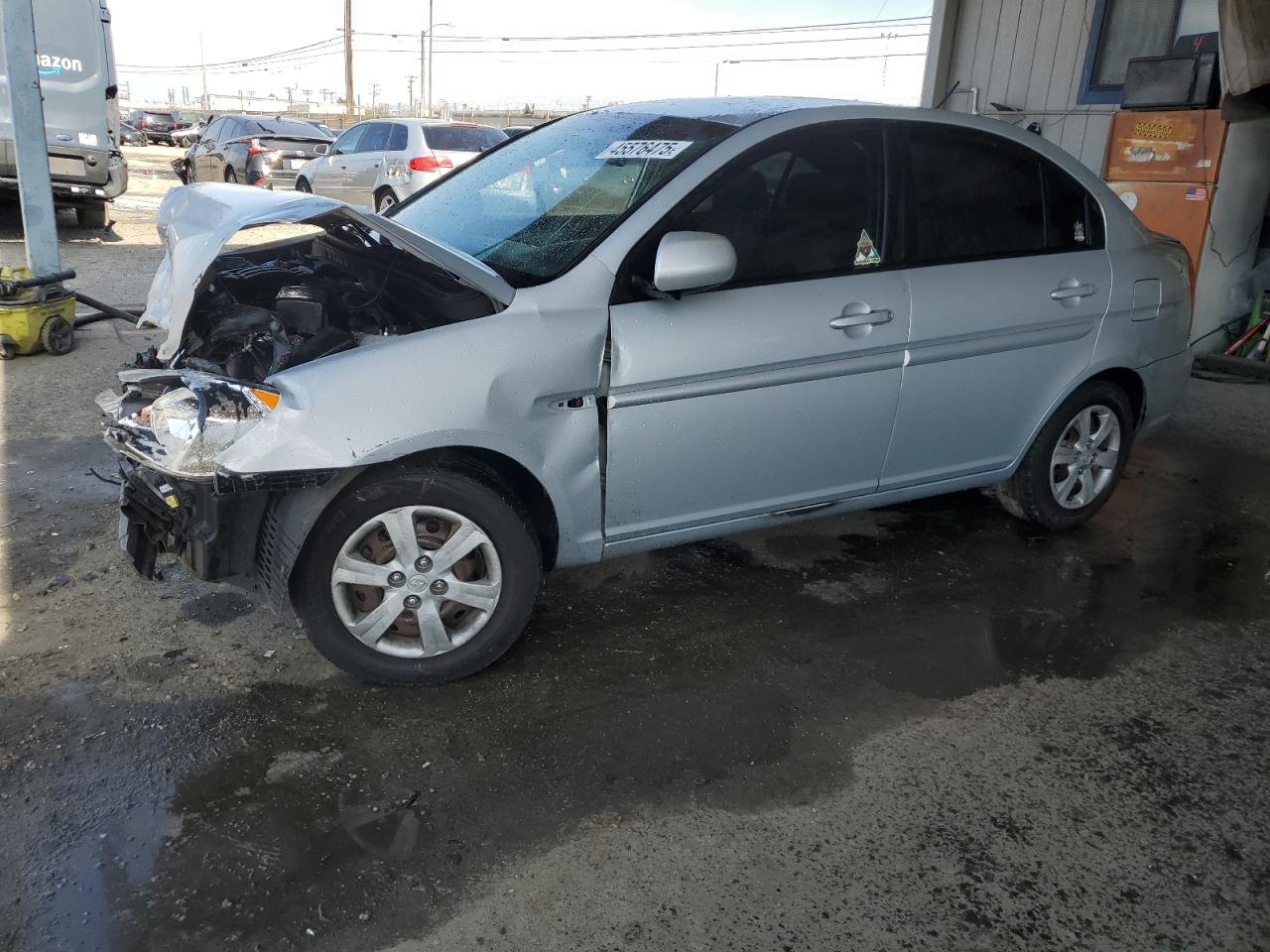 2010 Hyundai Accent - Image 1