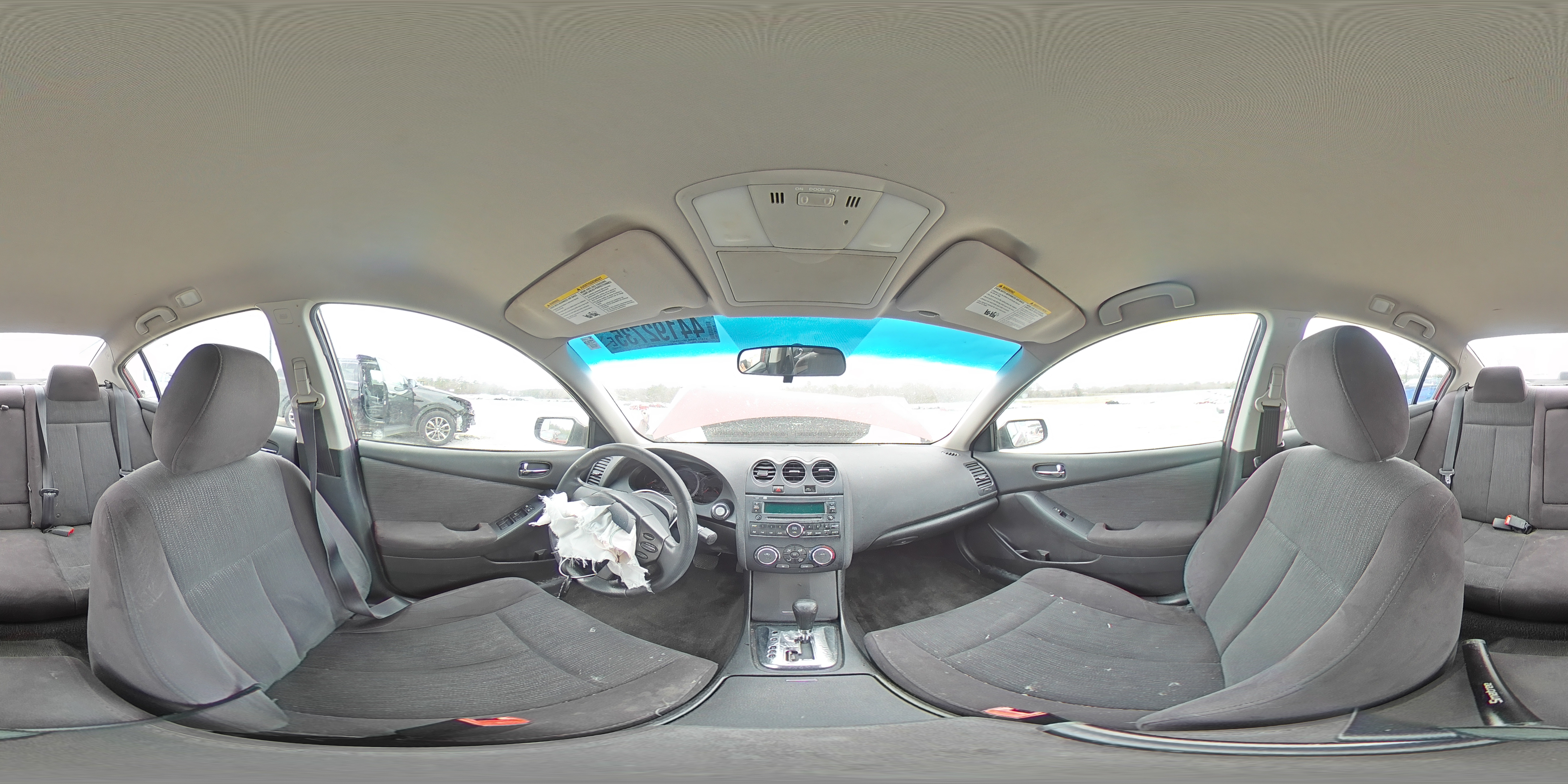 2012 Nissan Altima - Image 14