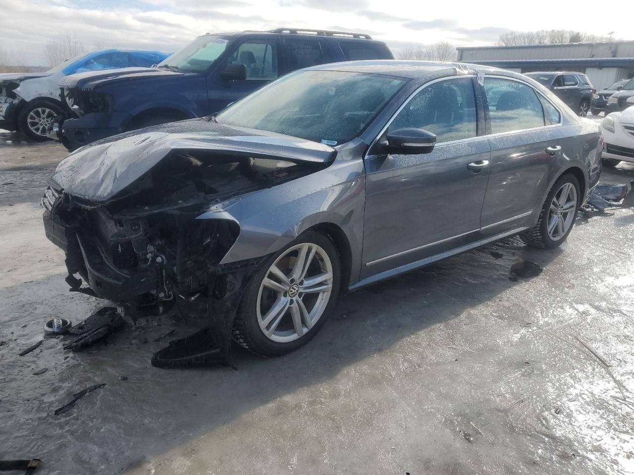2015 Volkswagen Passat Se продається в Wayland, MI - Front End