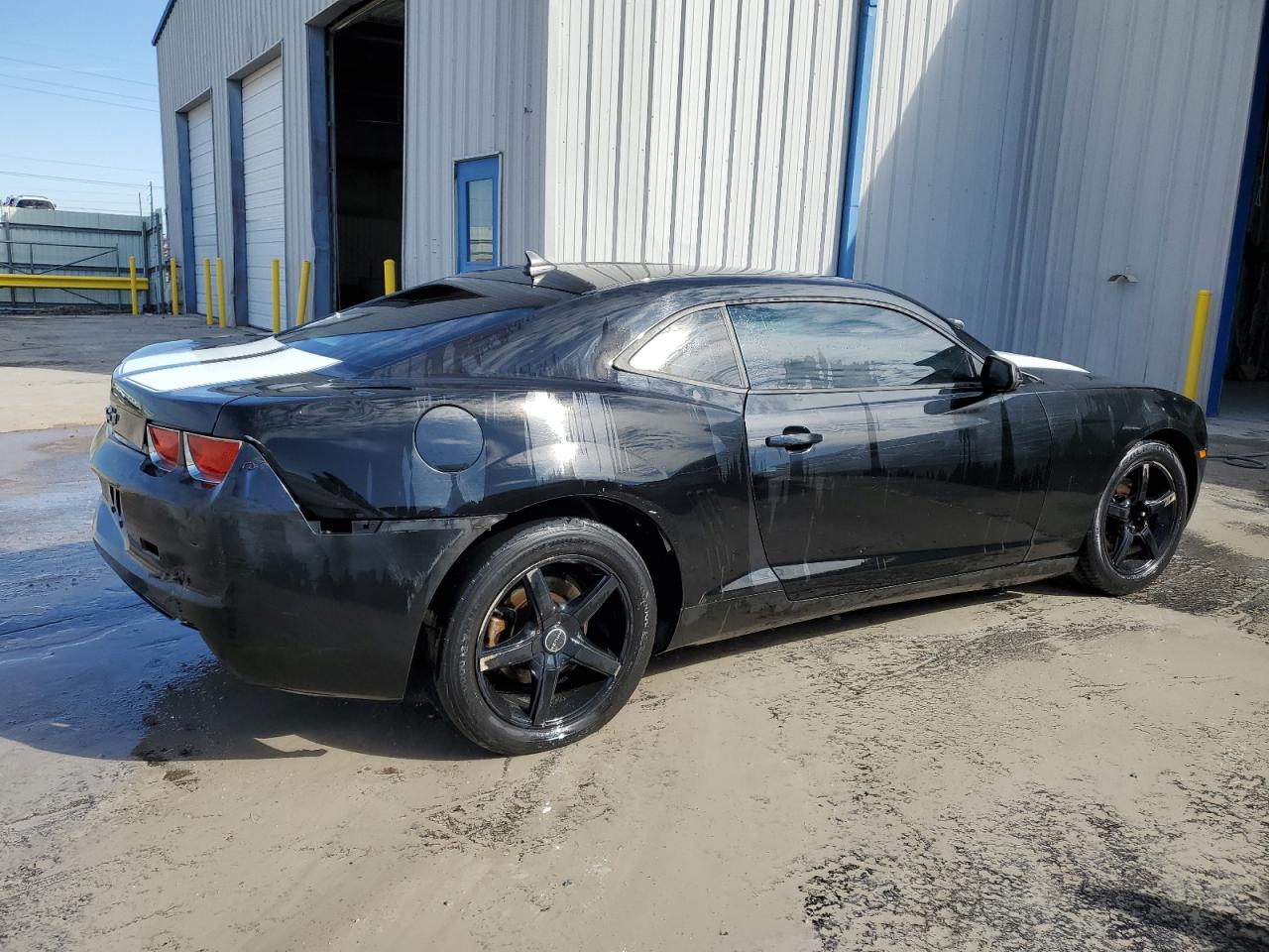 2011 Chevrolet Camaro - Image 3
