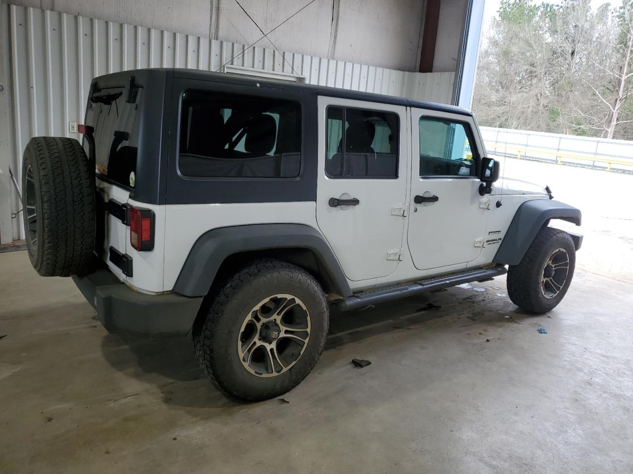 2013 Jeep Wrangler - Image 3