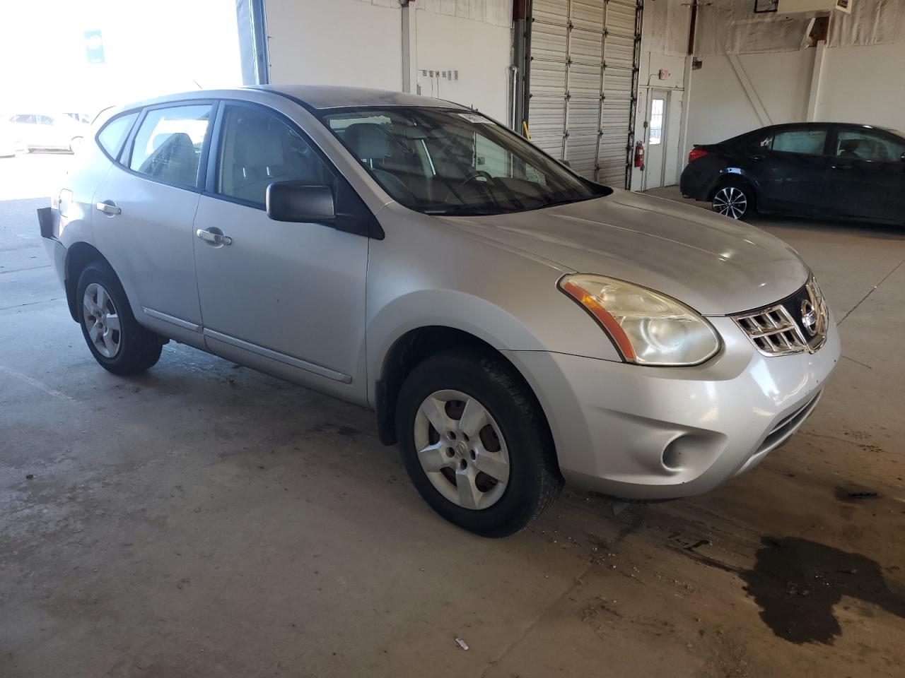 2011 Nissan Rogue - Image 4