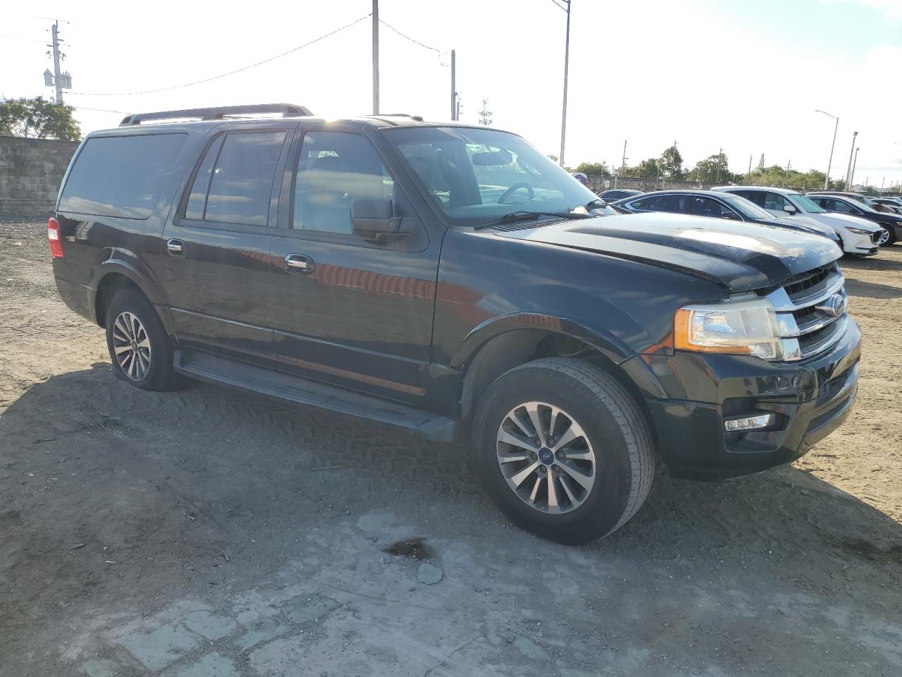 2015 Ford Expedition - Image 4