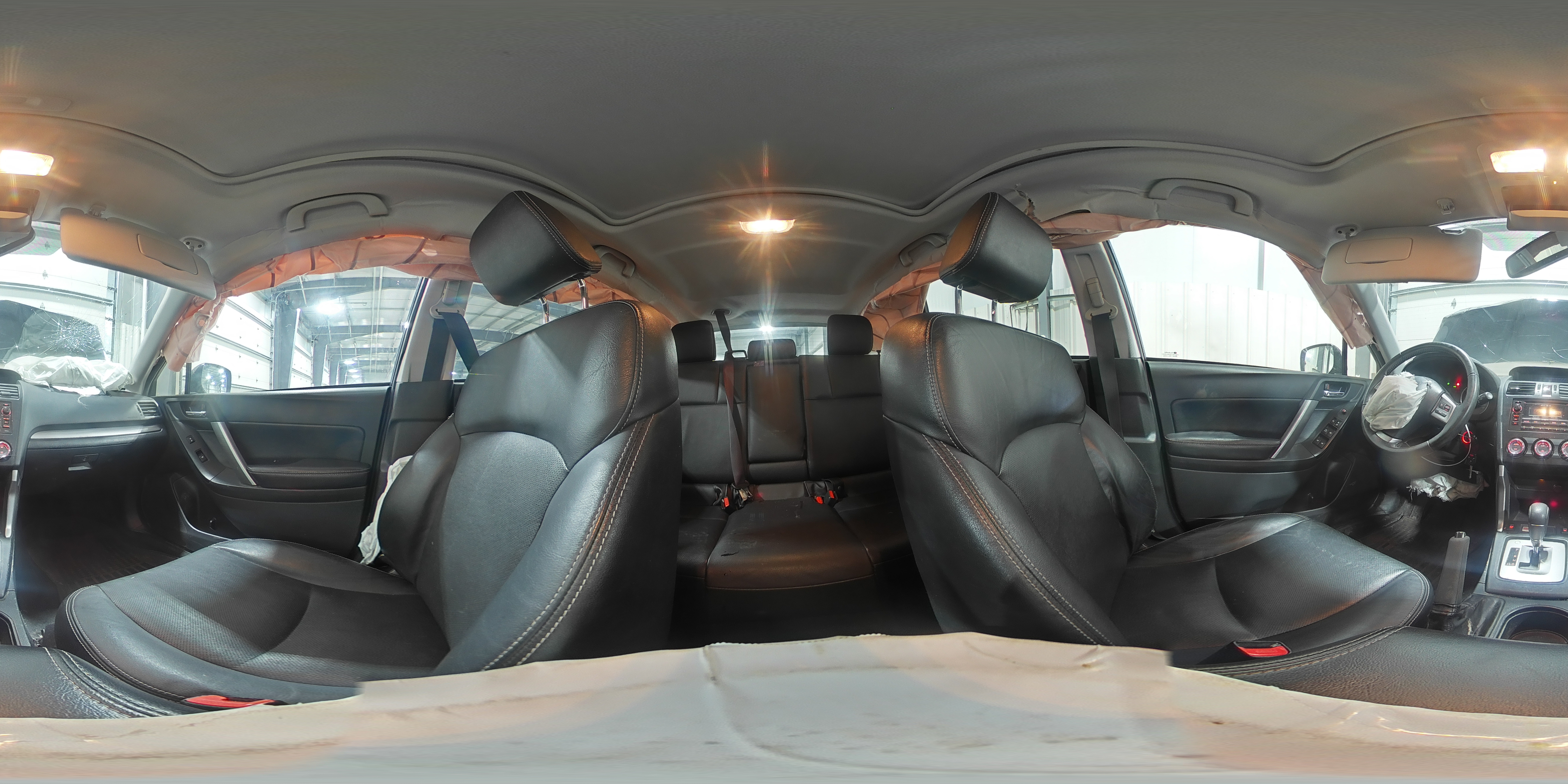 2015 Subaru Forester - Image 16