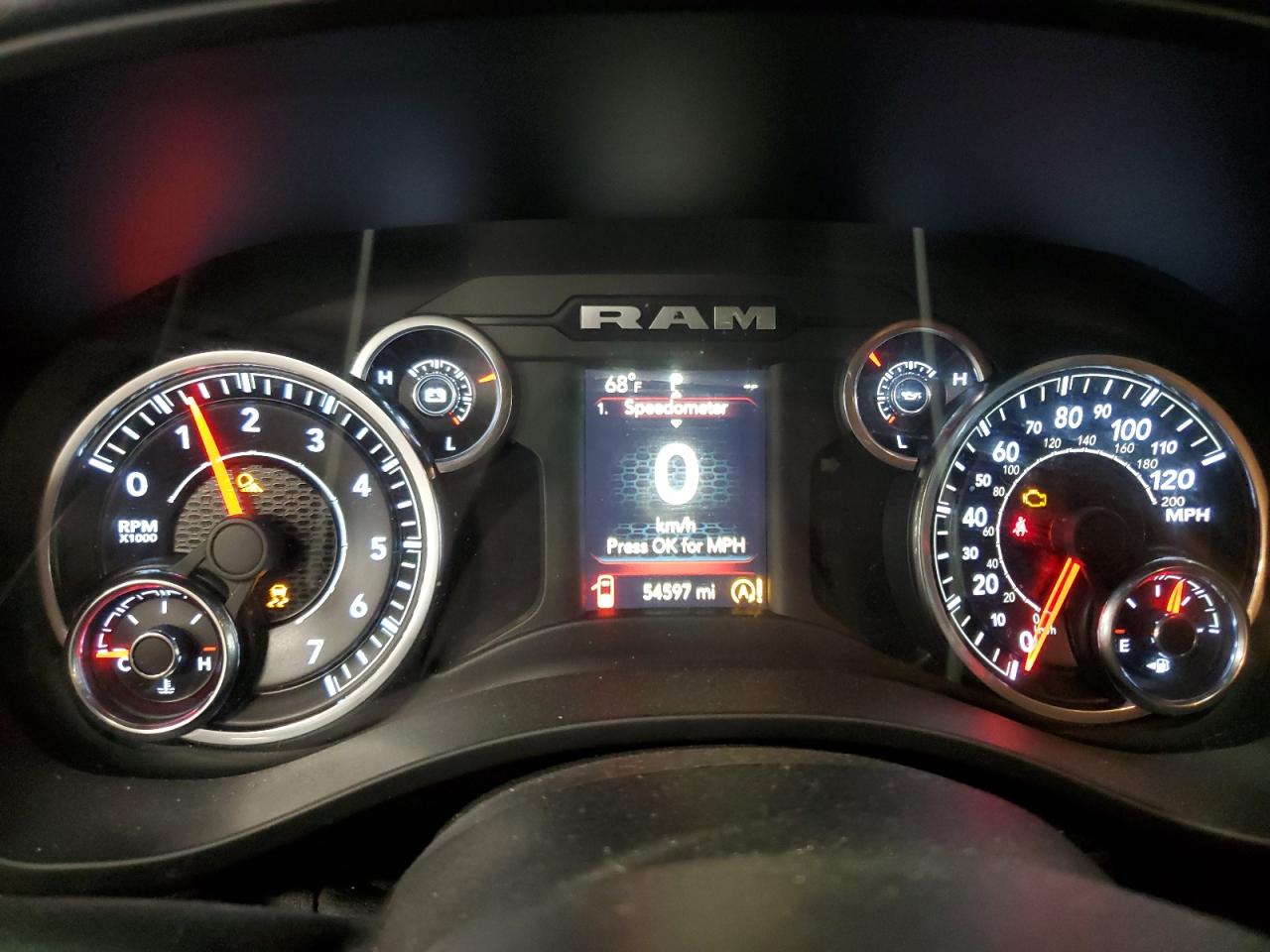 2020 RAM 1500 - Image 9