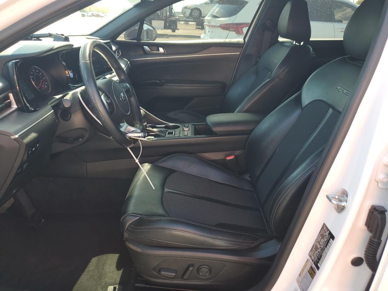 2021 Kia K5 - Image 7