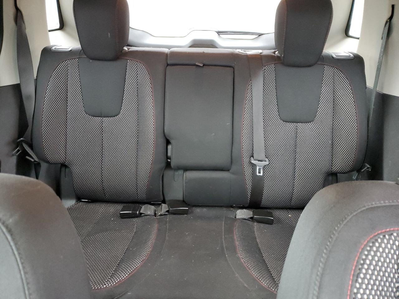 2012 GMC Terrain - Image 10