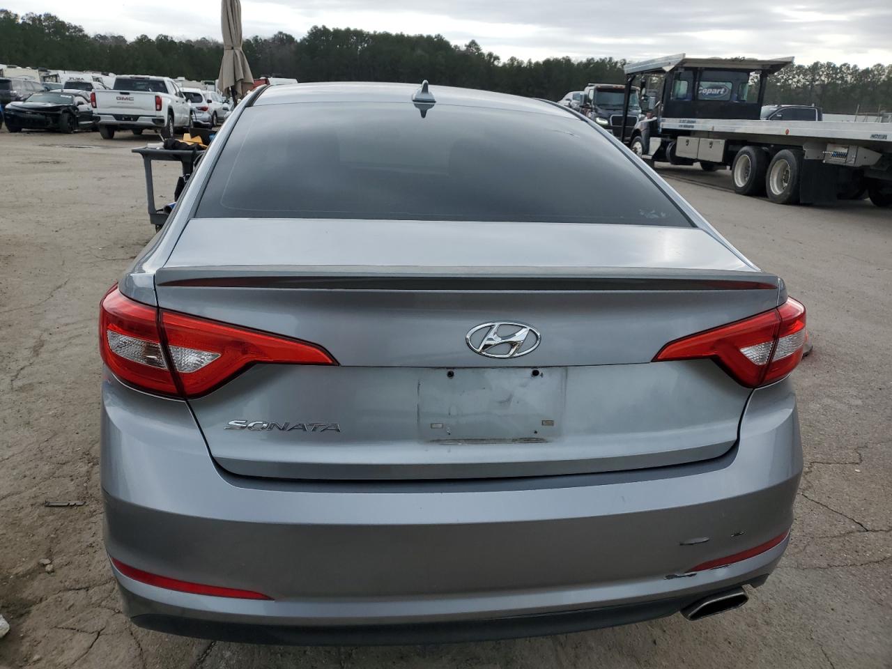 2015 Hyundai Sonata - Image 6