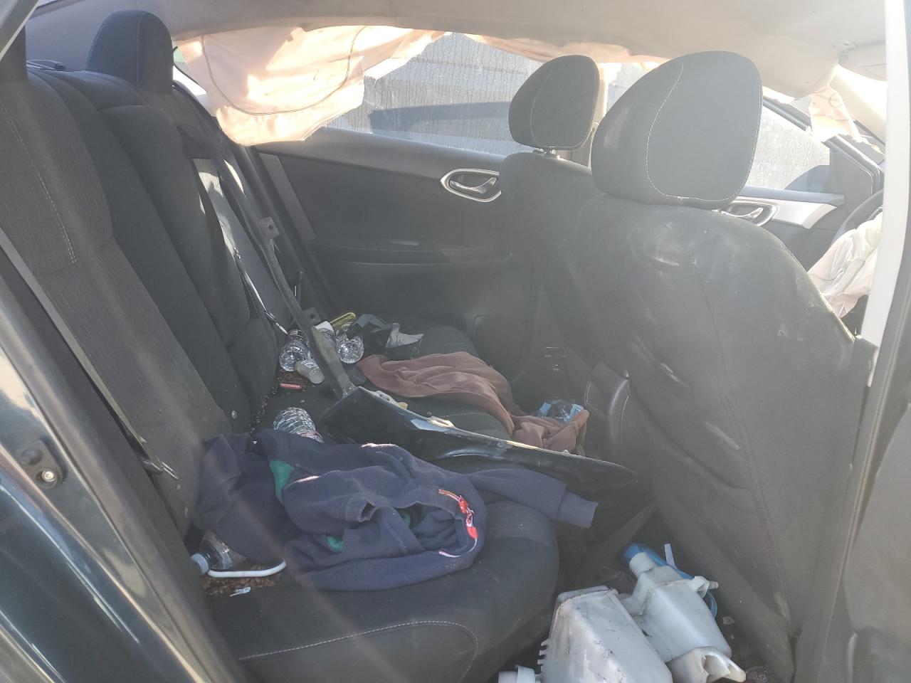 2014 Nissan Sentra - Image 10