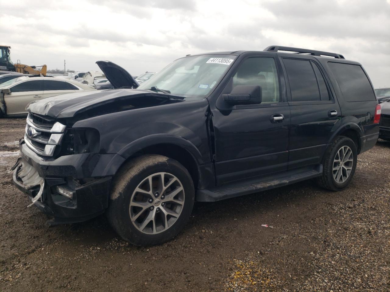 2017 Ford Expedition - Image 1