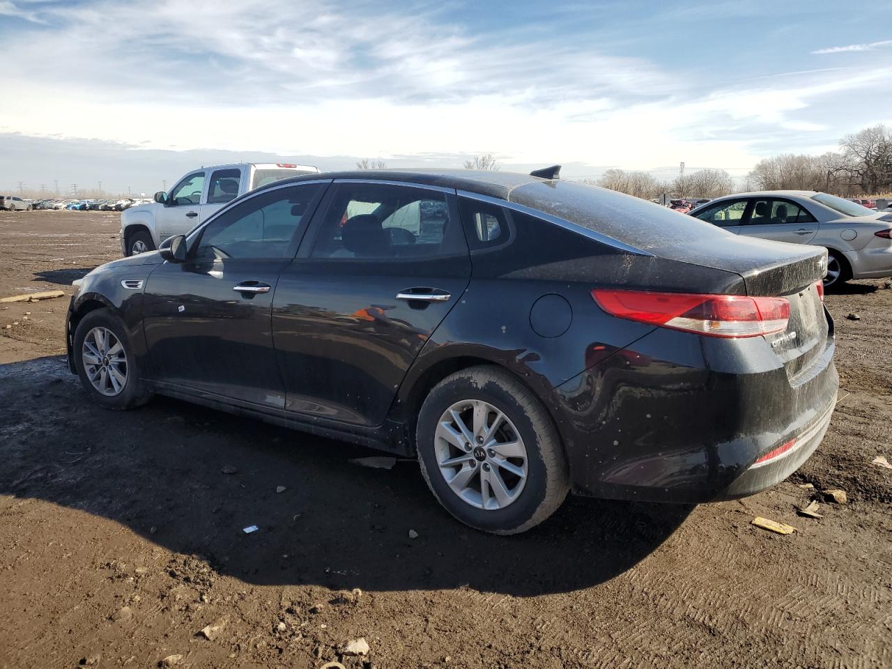 2017 Kia Optima - Image 2