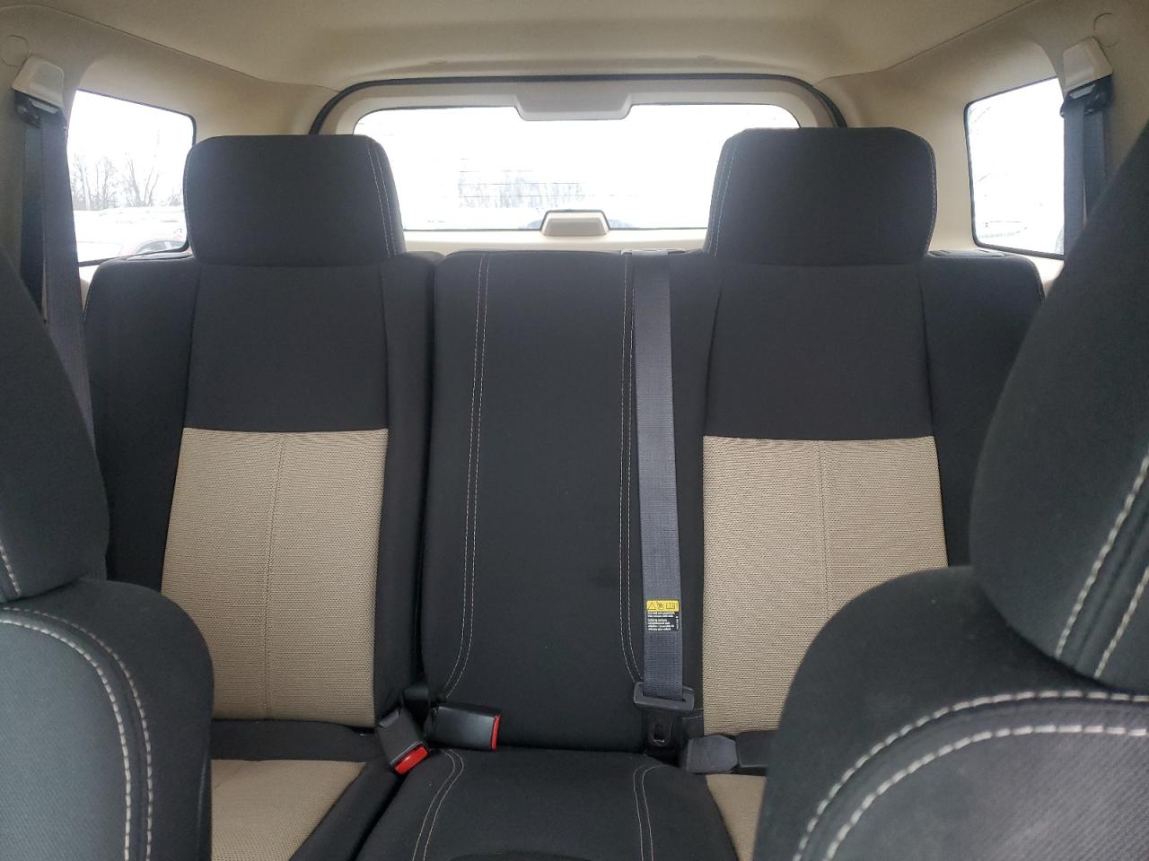 2006 Hummer H3 - Image 10