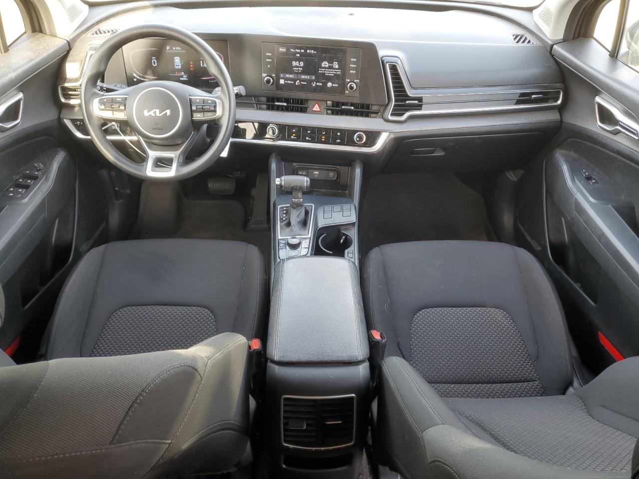 2023 Kia Sportage - Image 8