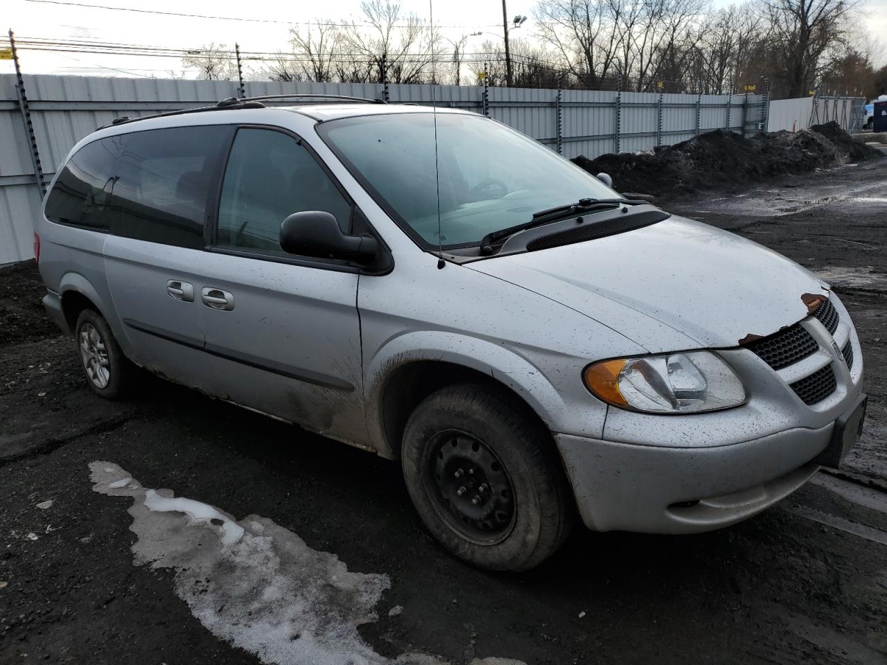 2003 Dodge Caravan - Image 4