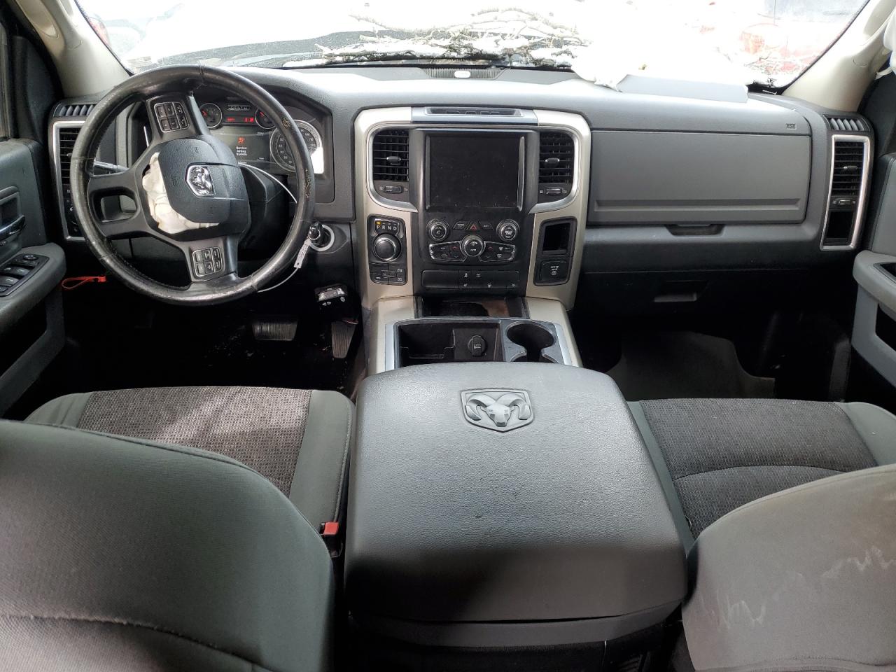 2015 RAM 1500 - Image 8