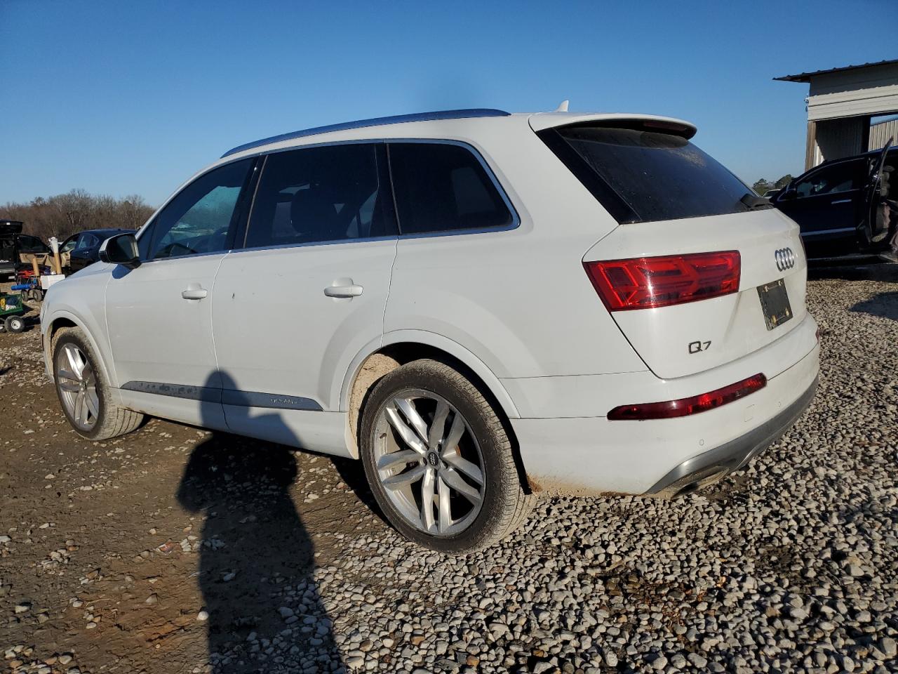 2018 Audi Q7 - Image 2