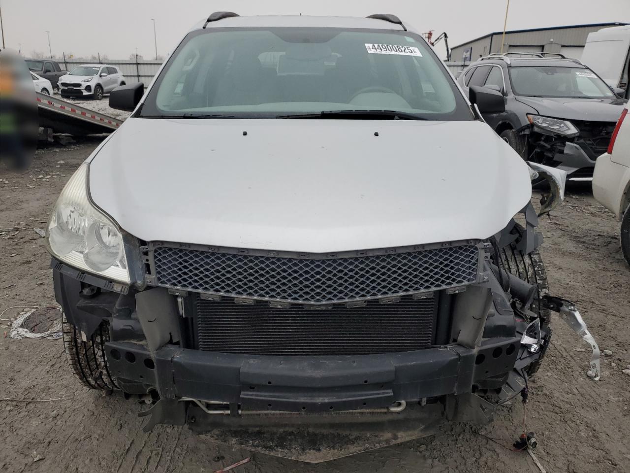 2011 Chevrolet Traverse - Image 5