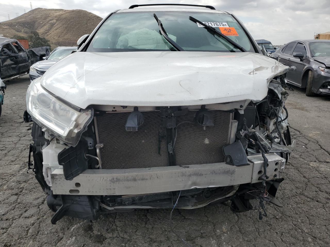 5TDZZRFH0JS268088 TOYOTA HIGHLANDER 2018