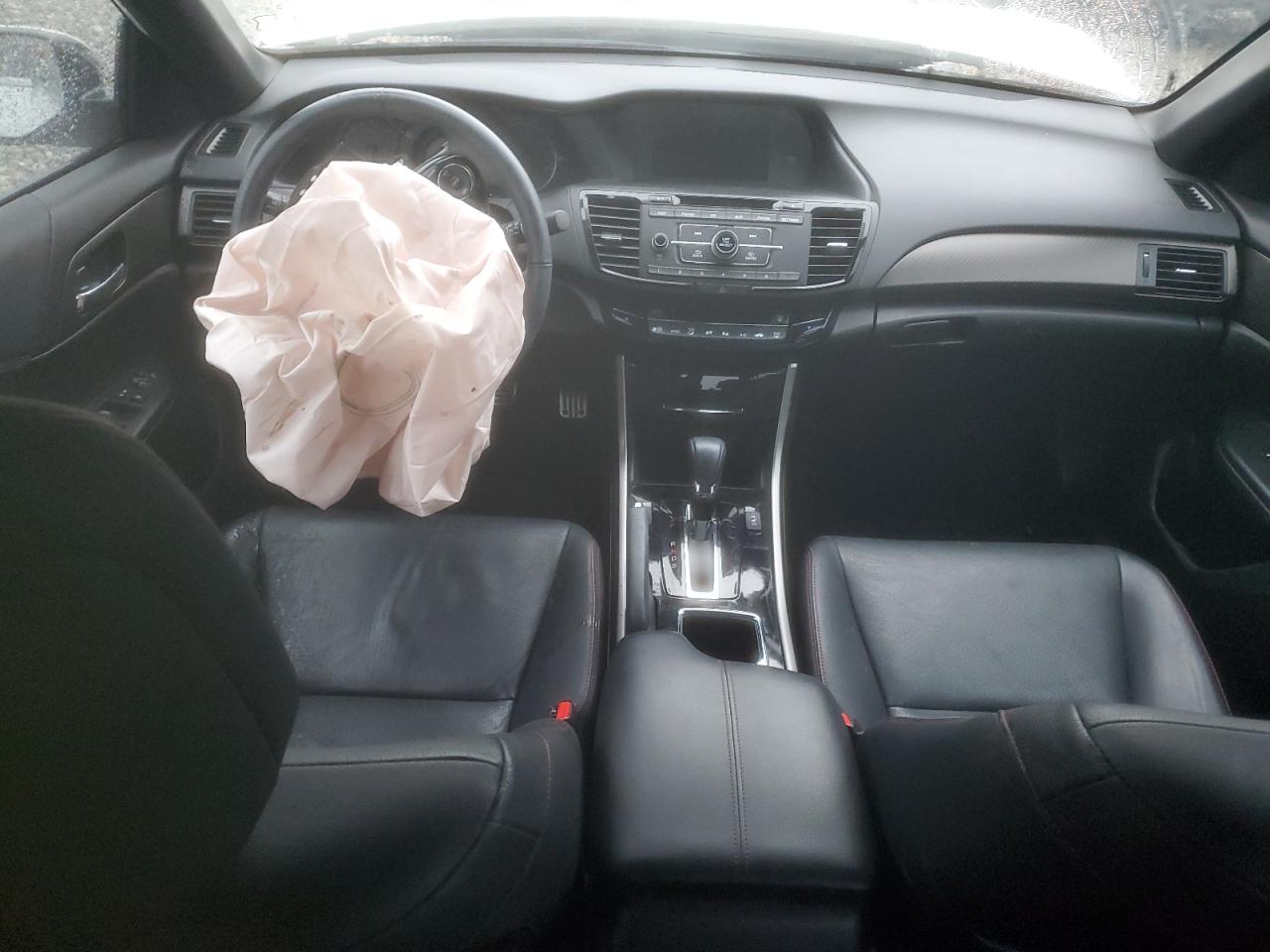 1HGCR2F17HA078006 HONDA ACCORD 2017