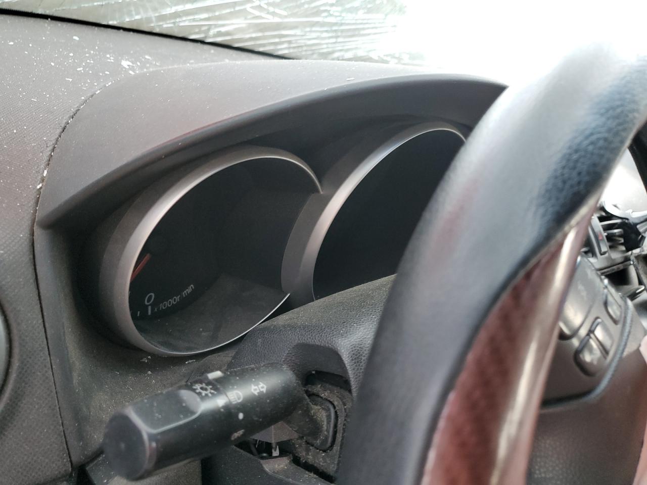 2004 Mazda 3 - Image 9