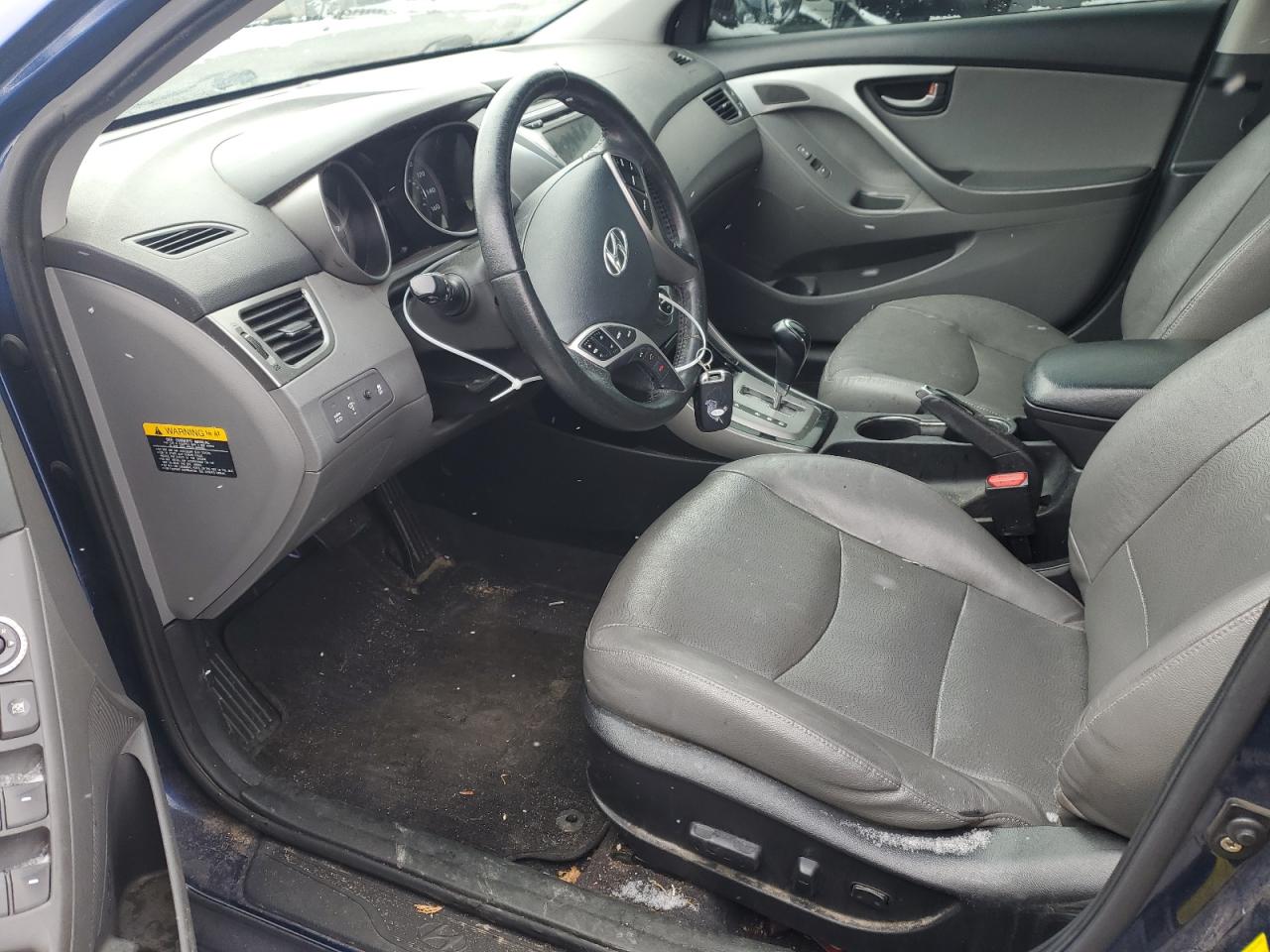 2013 Hyundai Elantra - Image 7