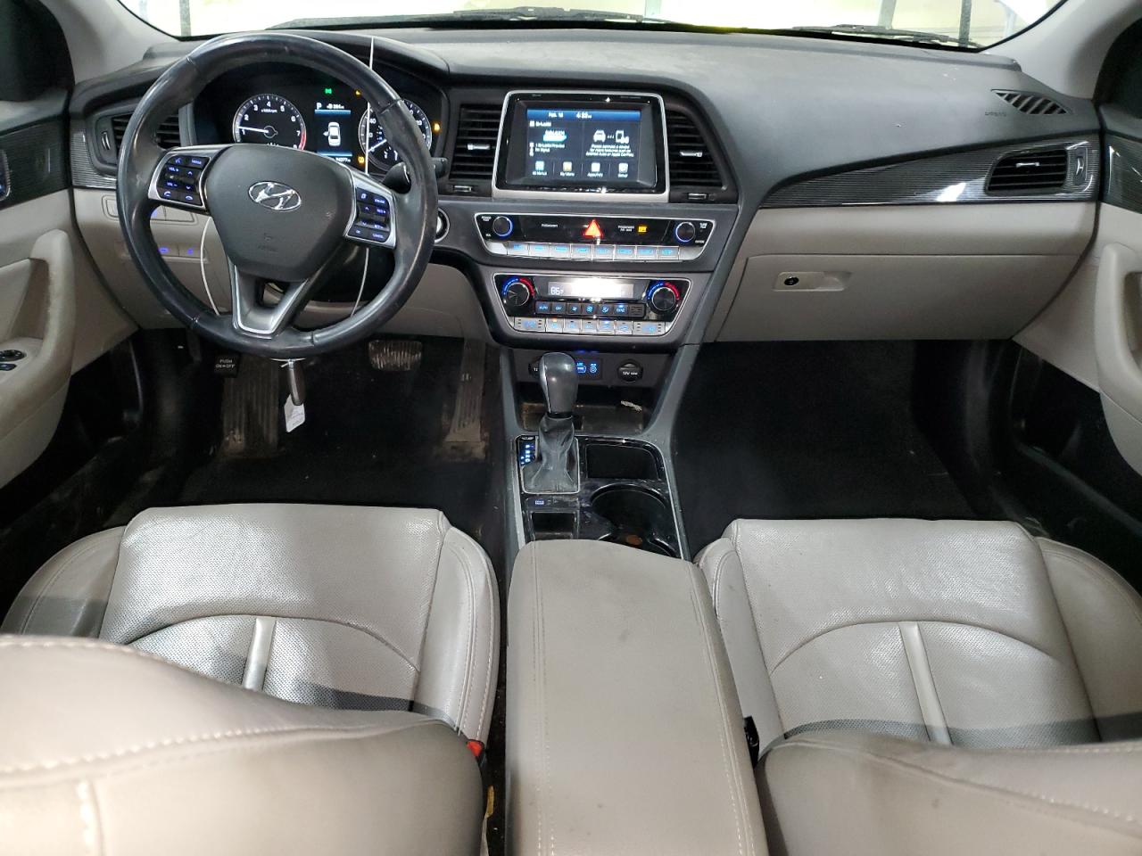 2018 Hyundai Sonata - Image 8
