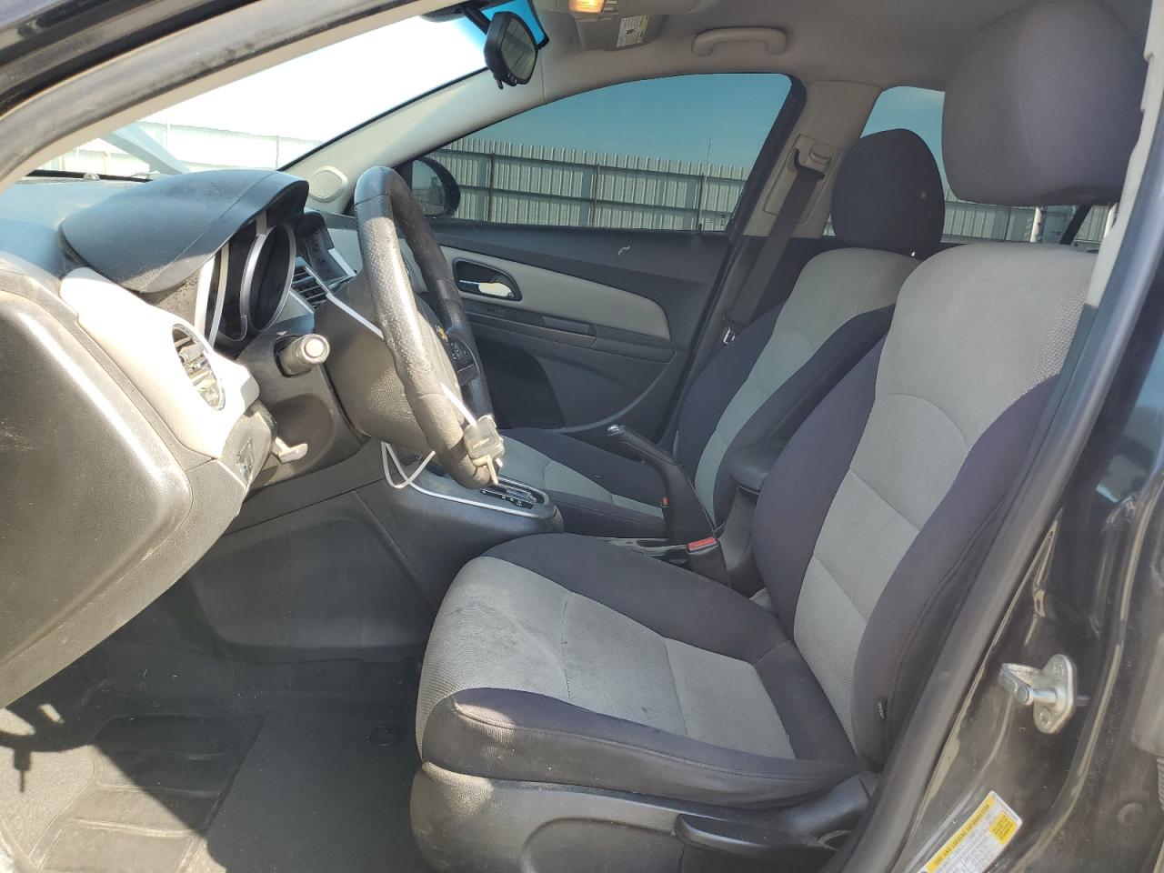 2014 Chevrolet Cruze - Image 7