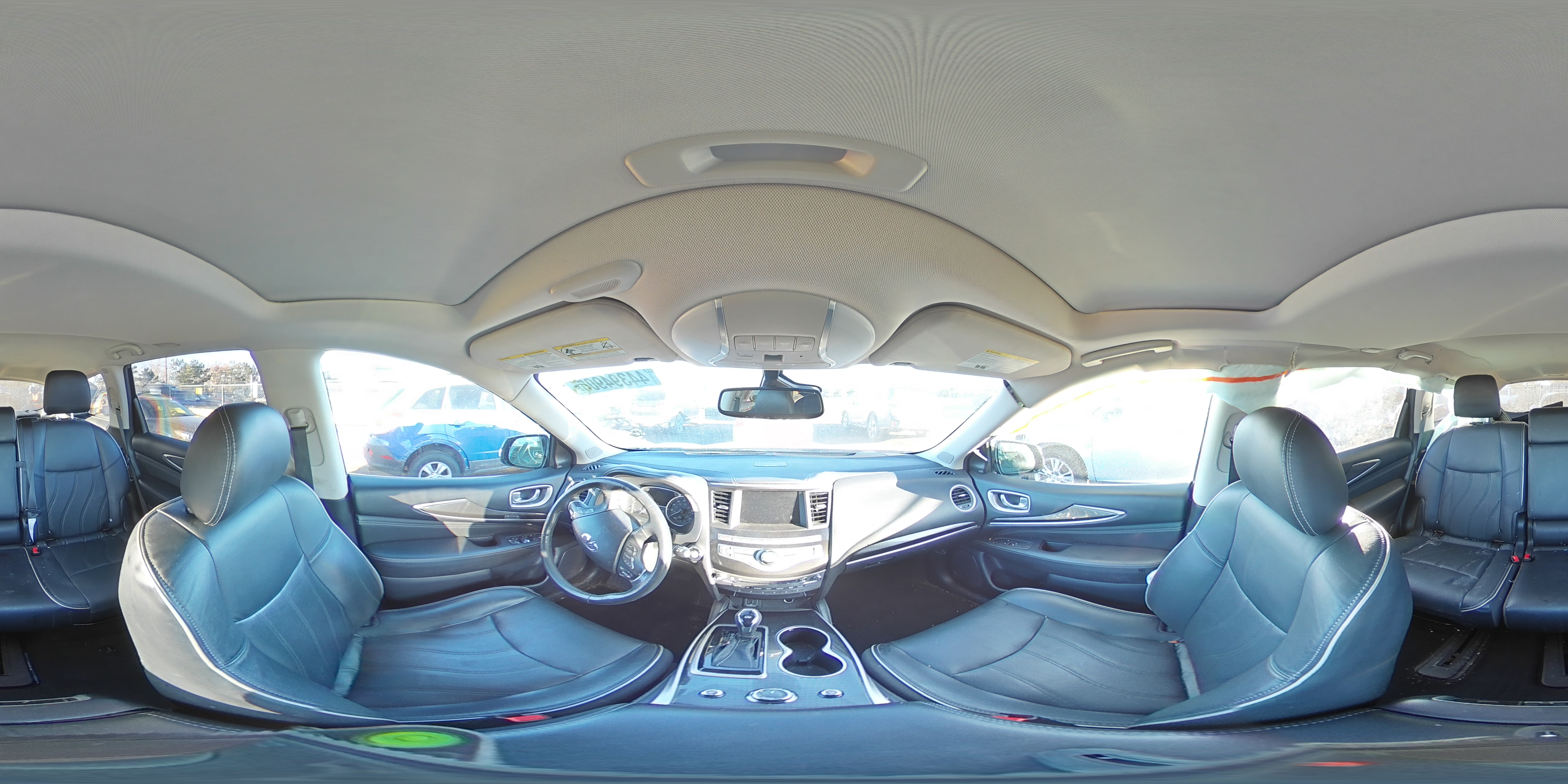 2019 Infiniti QX60 - Image 14