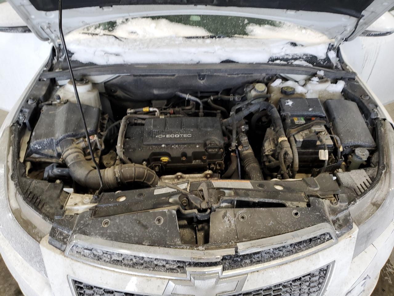 2014 Chevrolet Cruze - Image 11