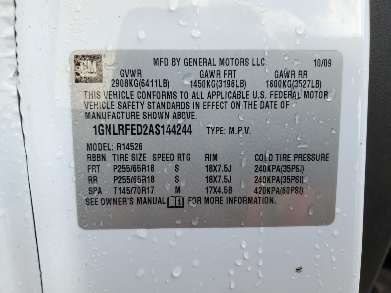 2010 Chevrolet Traverse - Image 13