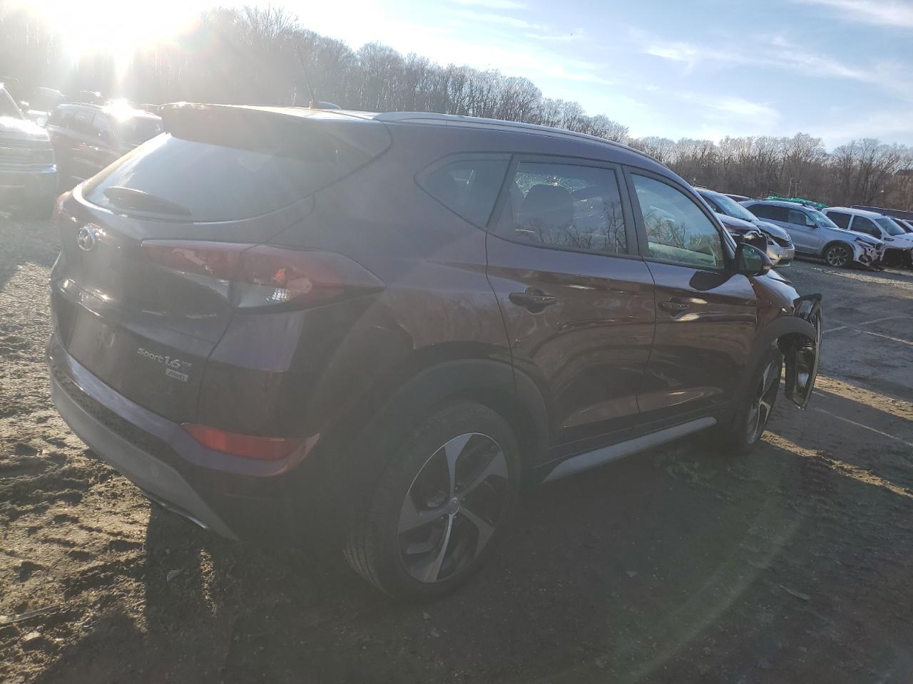 2017 Hyundai Tucson - Image 3