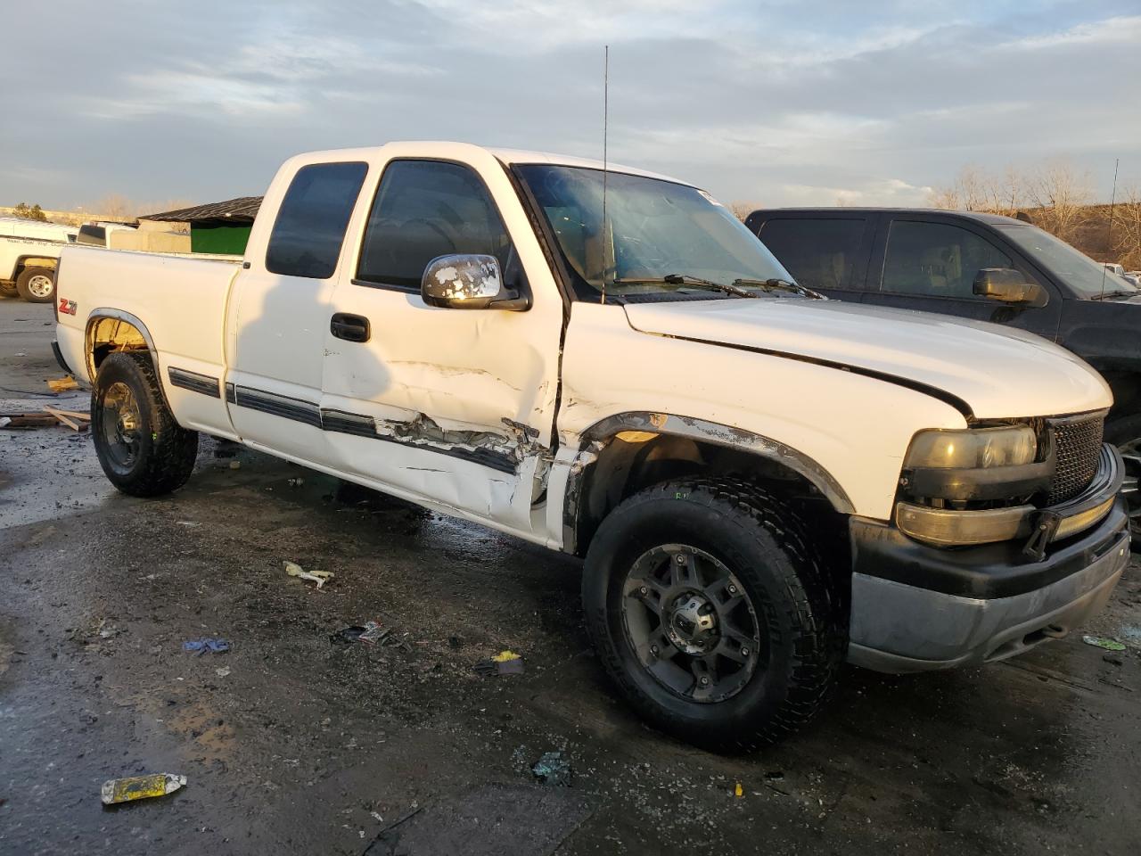 1999 Chevrolet Silverado - Image 4