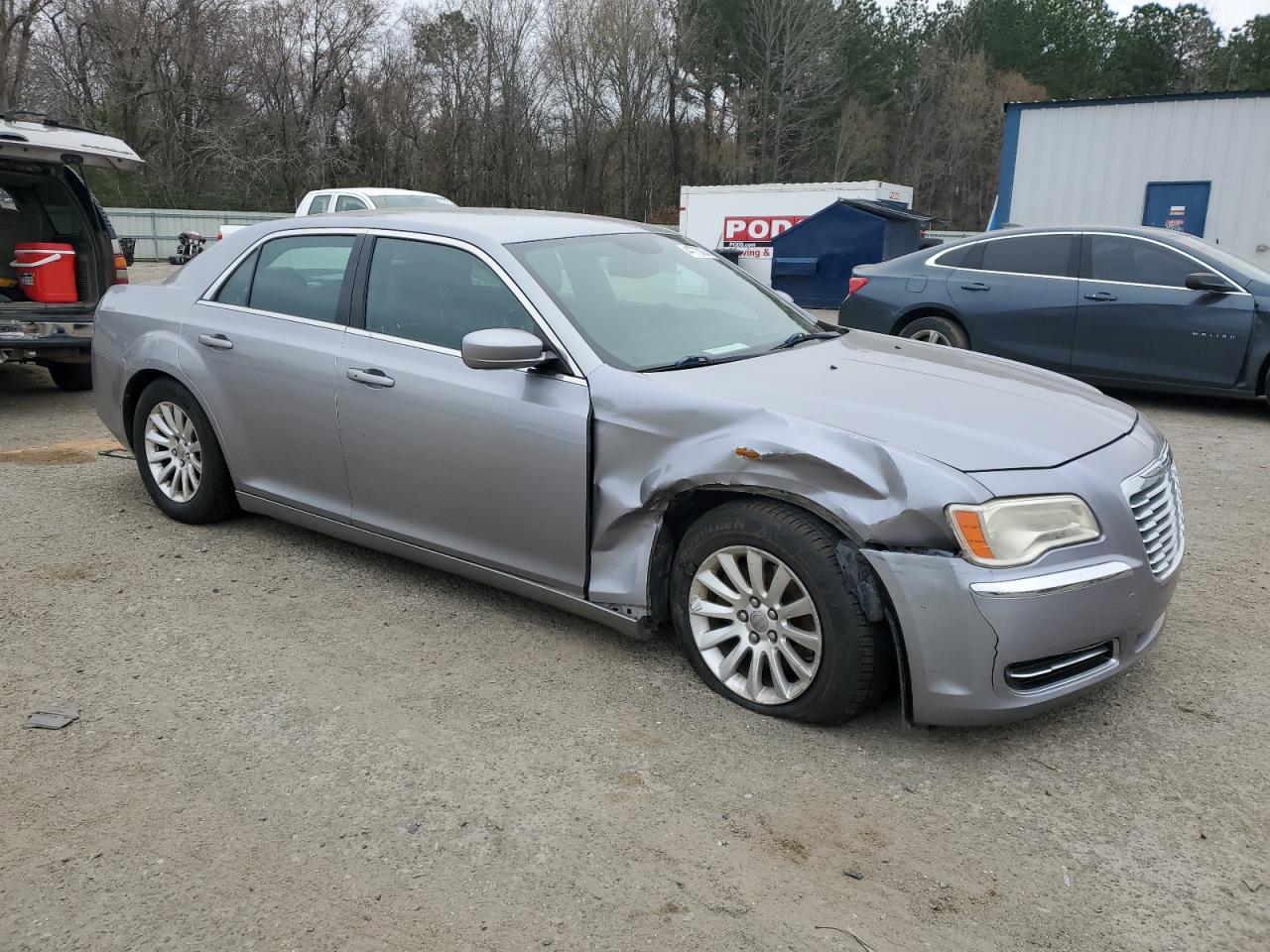 2014 Chrysler 300 - Image 4