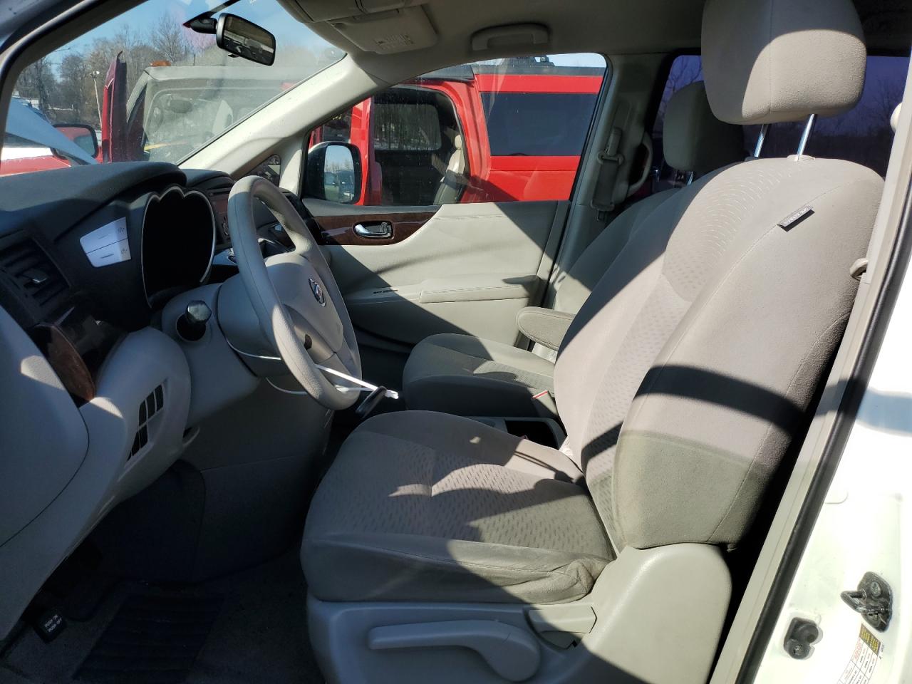 2015 Nissan Quest - Image 7