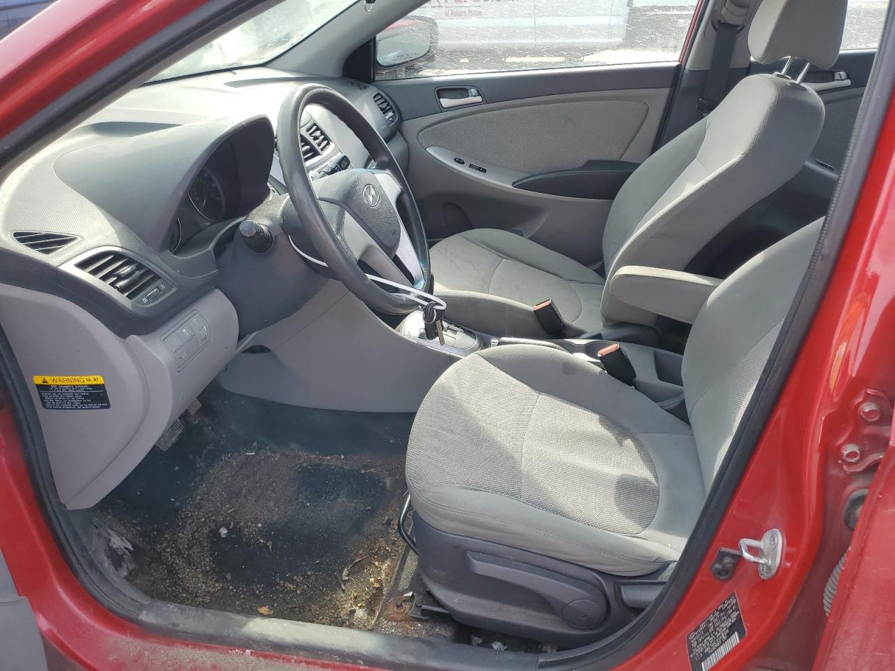 2014 Hyundai Accent - Image 7