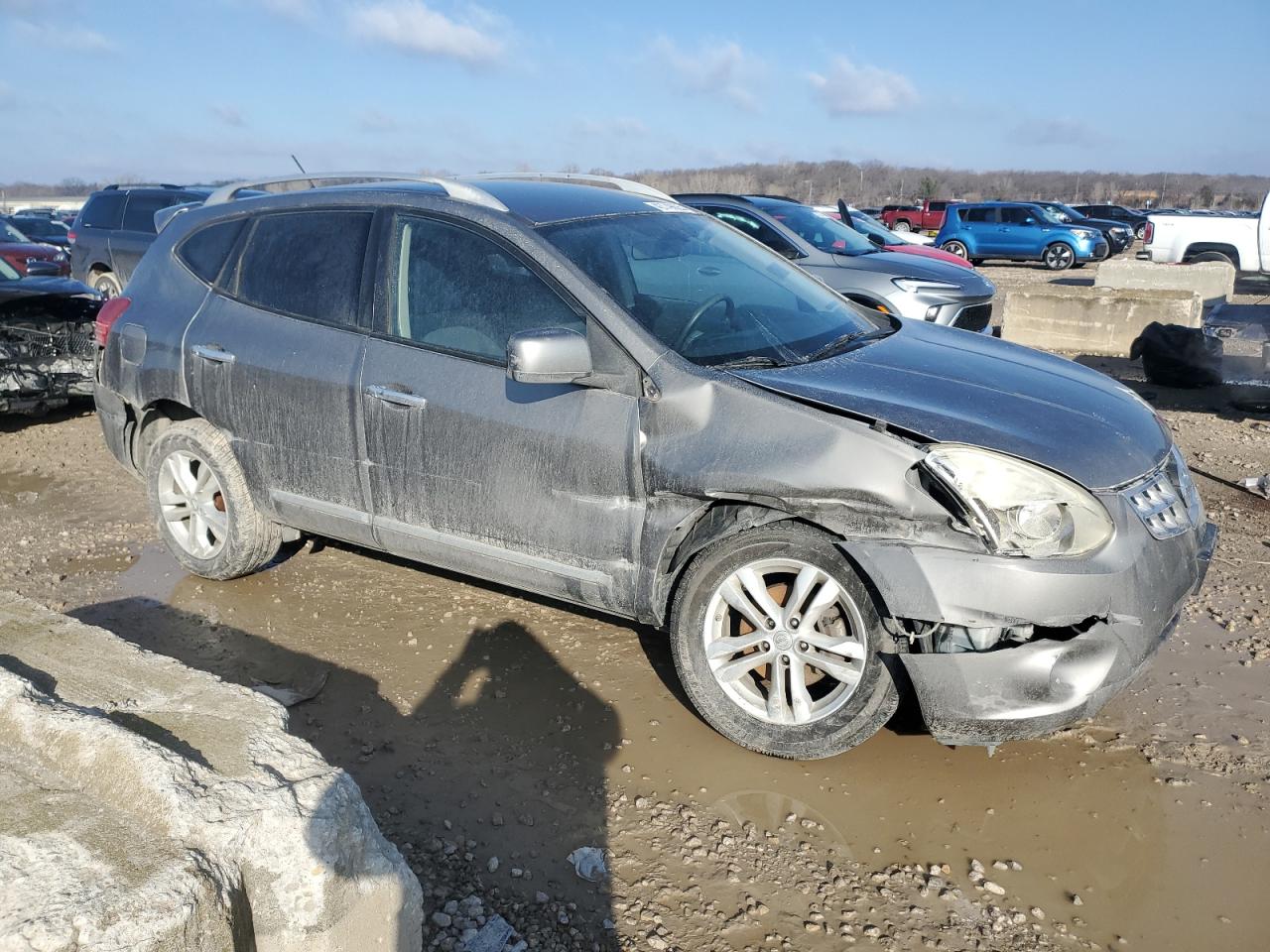 2013 Nissan Rogue - Image 4