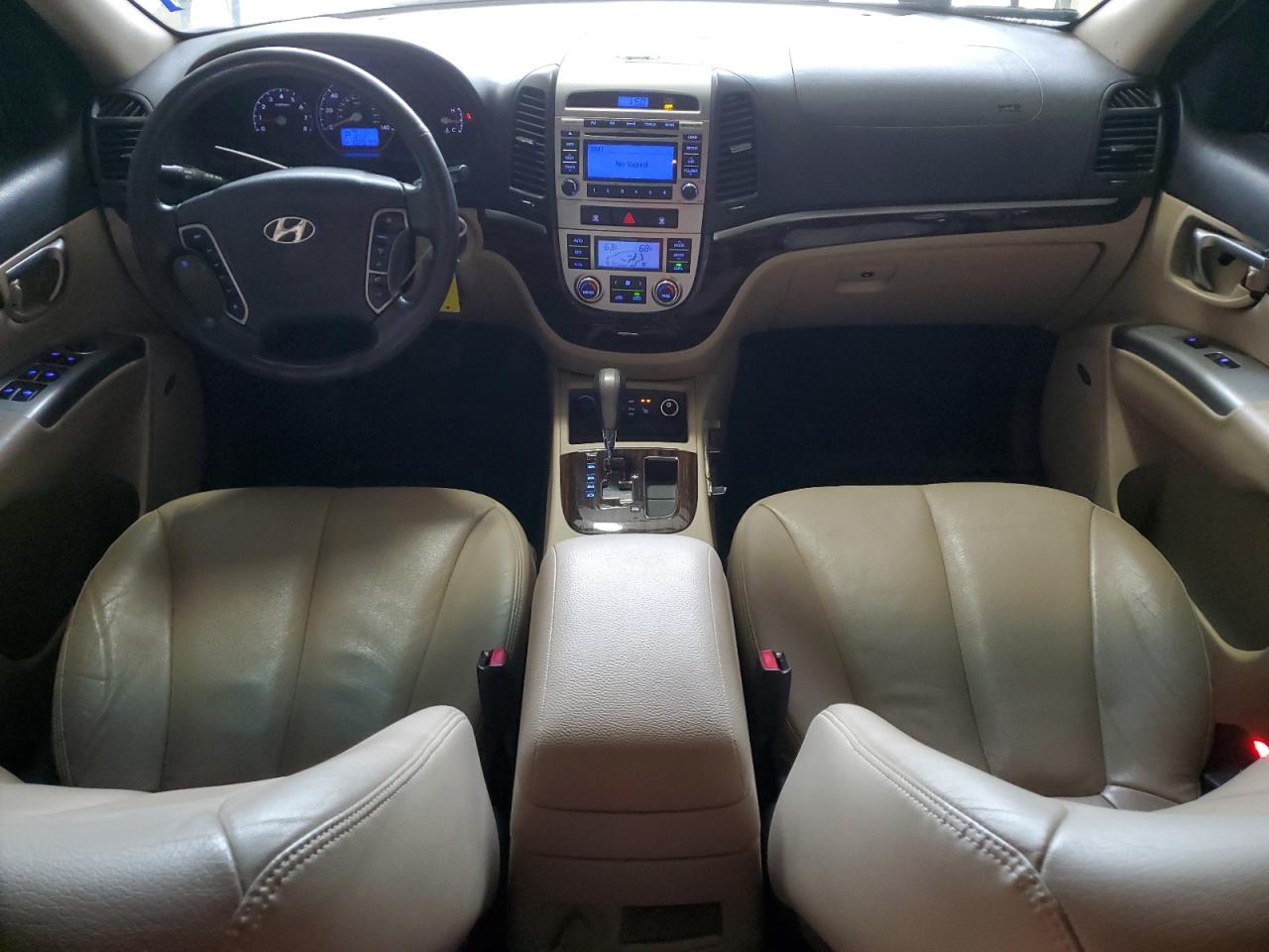 2011 Hyundai Santa Fe - Image 8